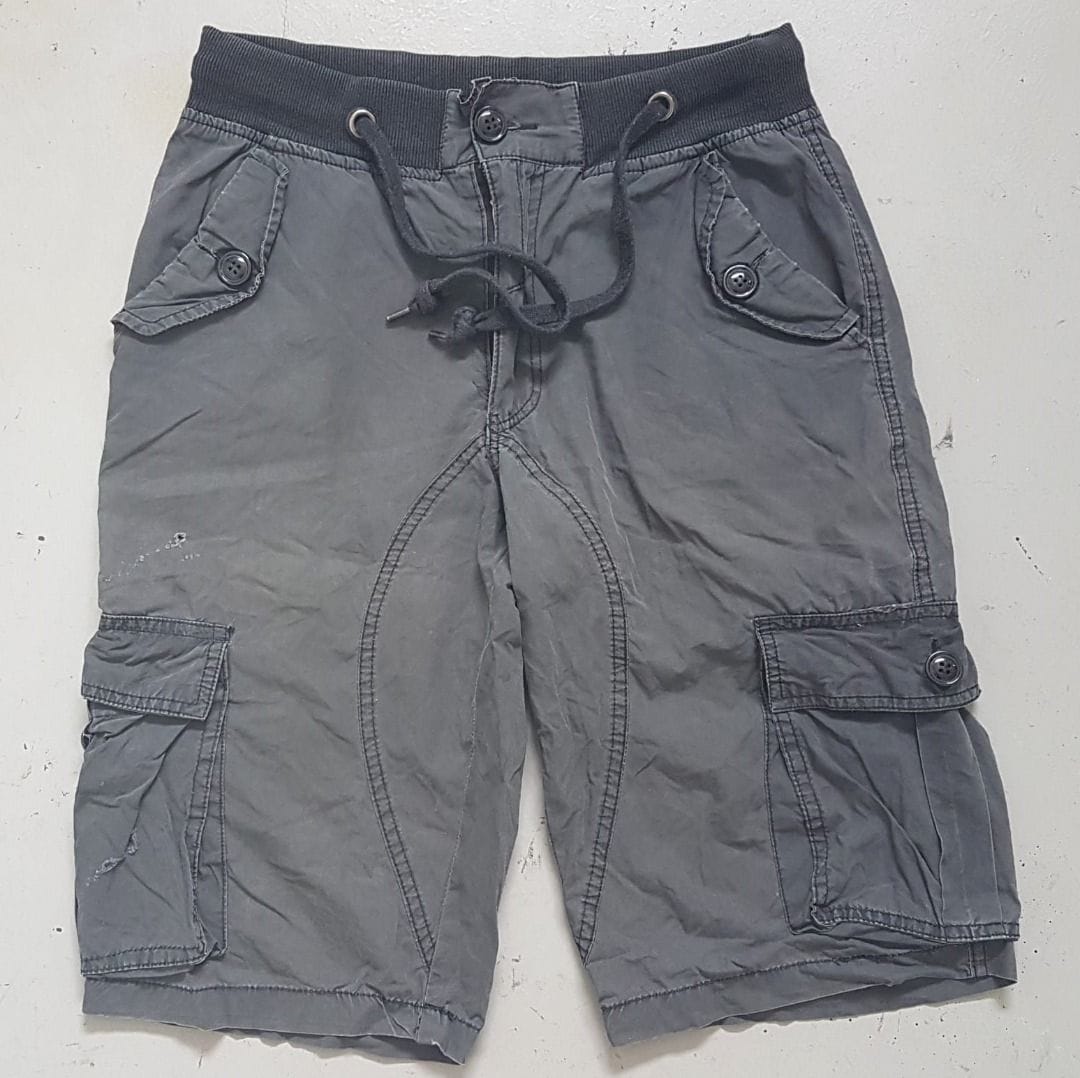 Motor Gray Cargo Shorts - Chill Streetwear Vibes - Photo 2