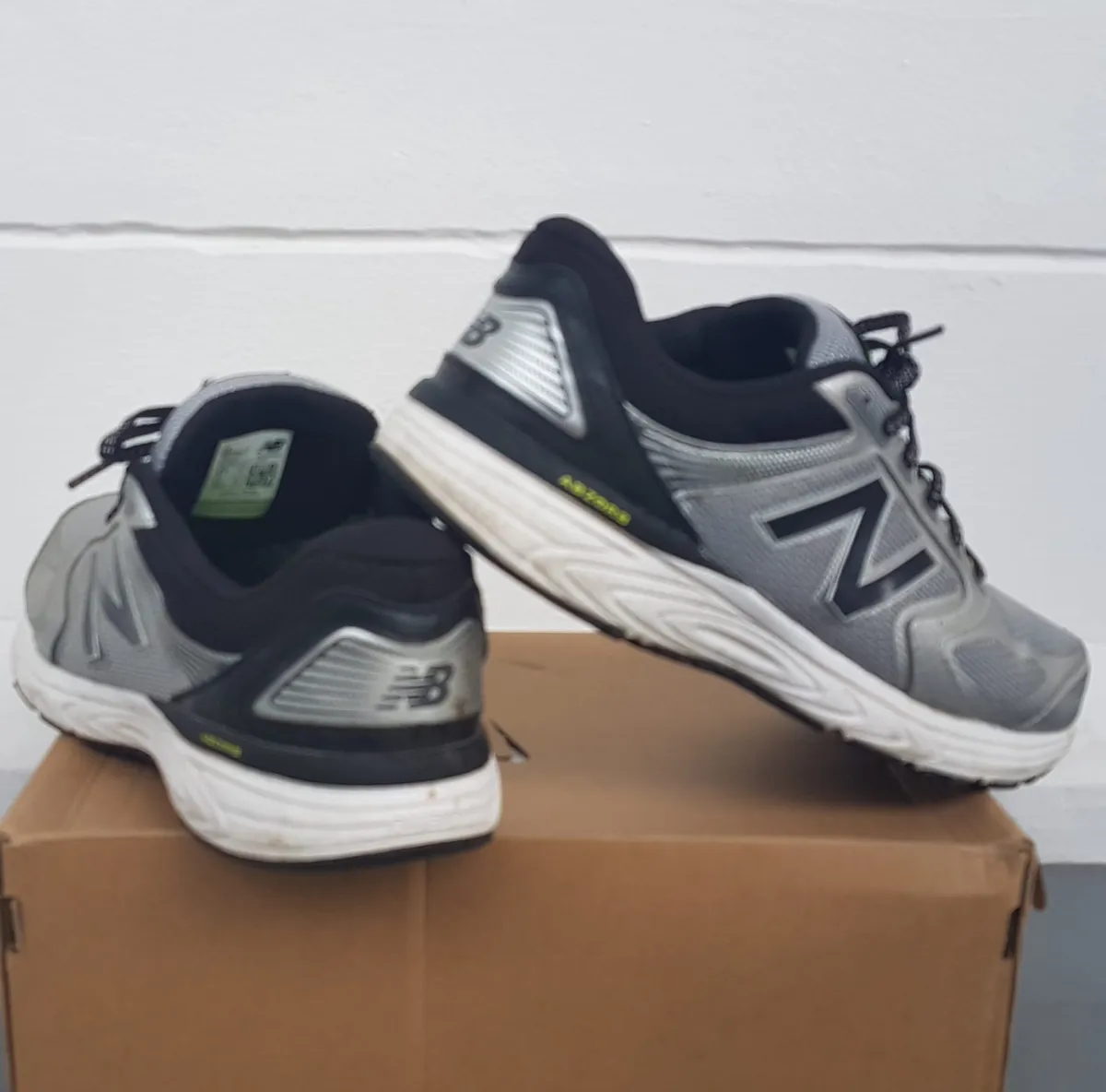 New Balance NEW BALANCE Running Shoes, Original NB 565 V7 TECHRIDE Model, US 9.5, UK 9, EU 43, CM 27.5, Cosmopolitan, Cool Silver & Black Design, ABZORB Cushioning, Sophistication, Stylish & Inspirational, Urban Style, Timeless Appeal, Everyday Shoes - Photo 9