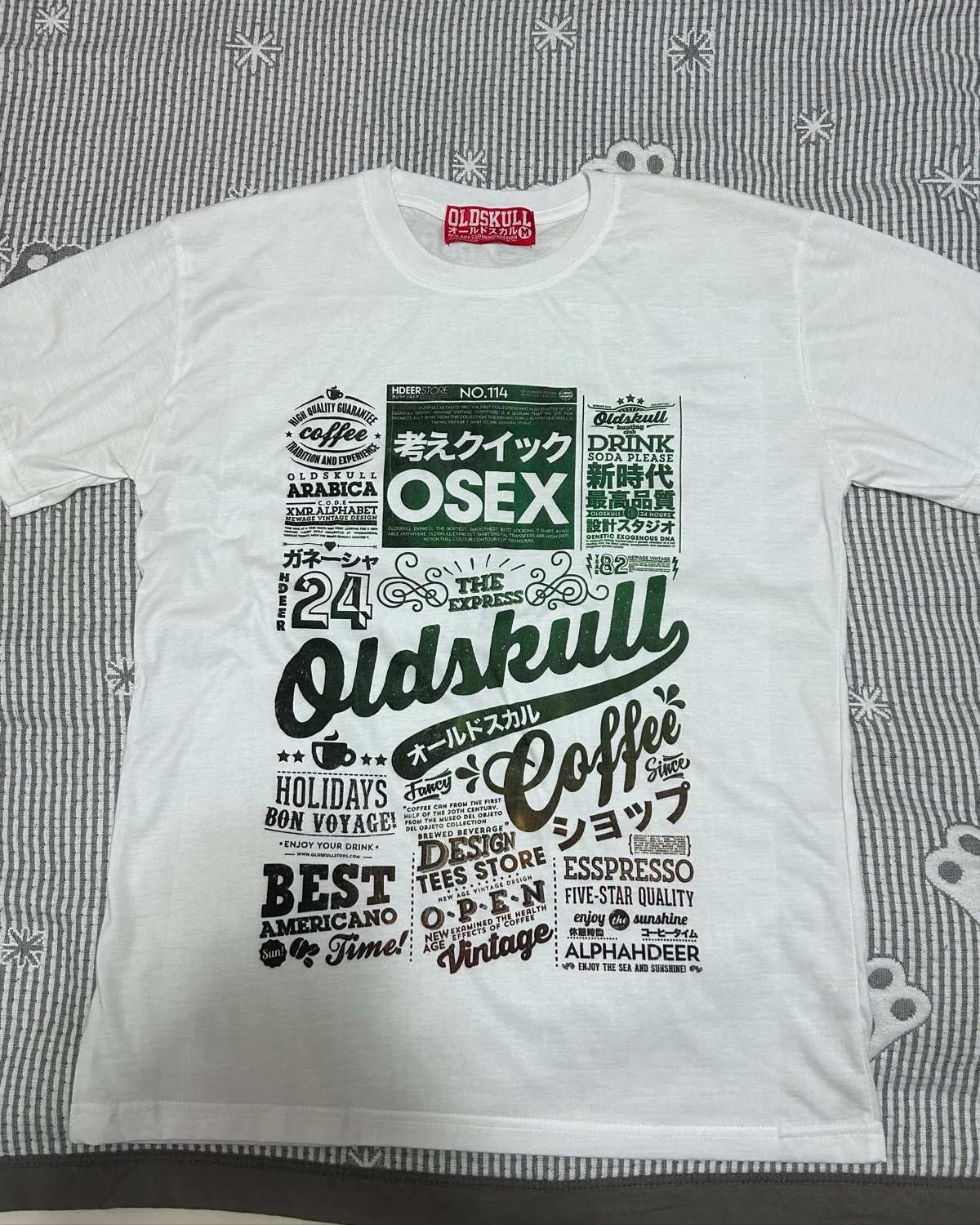 Vintage Style Oldskull Graphic Tee