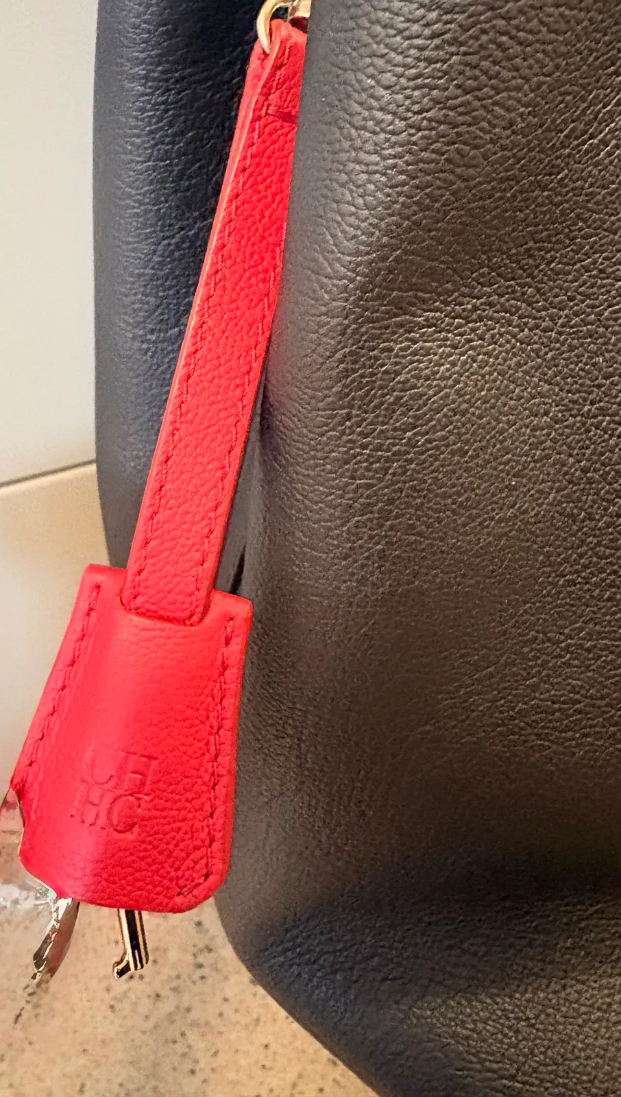 CH Carolina Herrera Matryoshka Locked M Medium Shoulder Bag - Photo 3