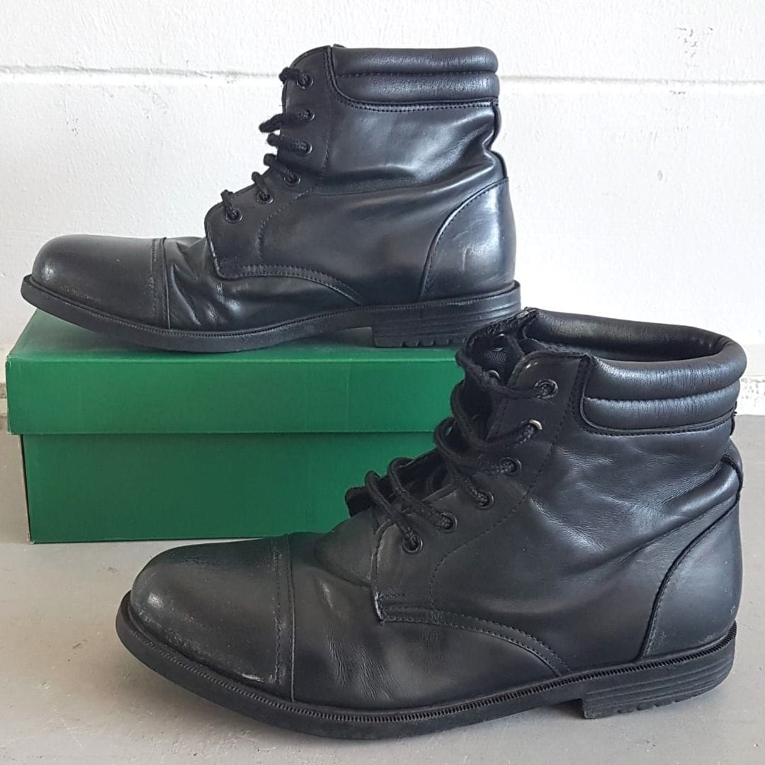 Black Leather Combat Boots - Sleek & Durable (US 10, UK 9, EU 43)