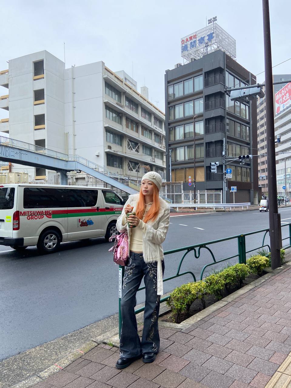 y2k style low waist jeans 