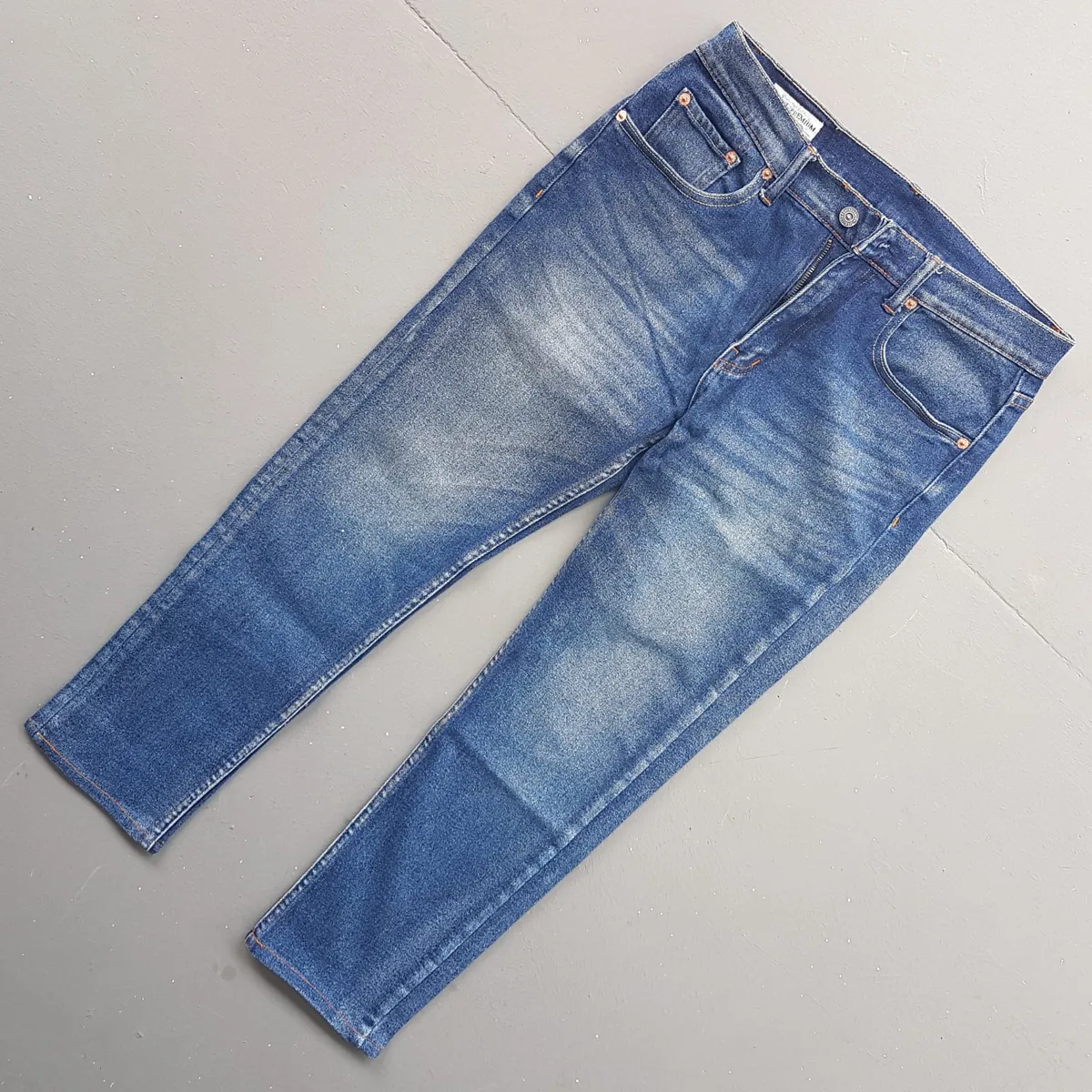 Levi's Original Levi’s Strauss Denim Jeans, Levi’s Soft Denim 505 Model, Red Tab, W31 L32, Cool Bottoms, Cosmopolitan, Stretchable, Retro Pants, Timeless Classic, American Jeans, Sleek Design, Sophistication, Pop Culture, Hip Hop, Rock Star, Cult Street Fashion