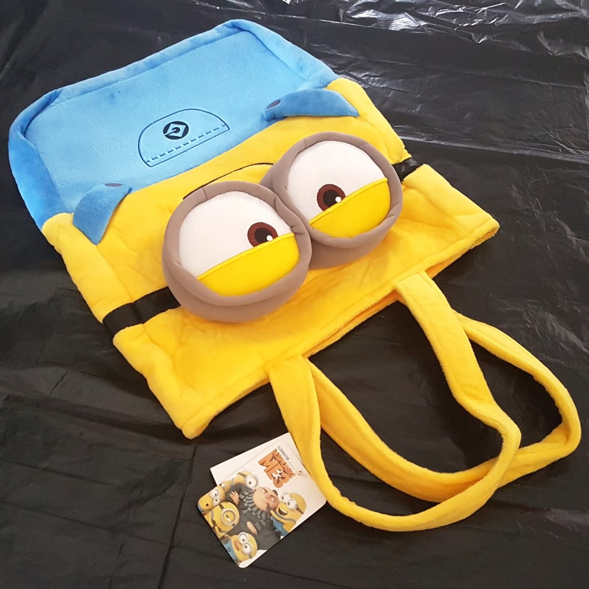MINIONS Retro Minions Tote Bag, Movie Magic 2017 Model, Despicable Me 3, New Condition with TAG, JAPAN, MINIONS Collection, Yellow Cuteness, Universal Studio, Sleek Design, Rare Collectibles, Decorative Display, Exhibit, Showpiece, Souvenir, Memento - Photo 4