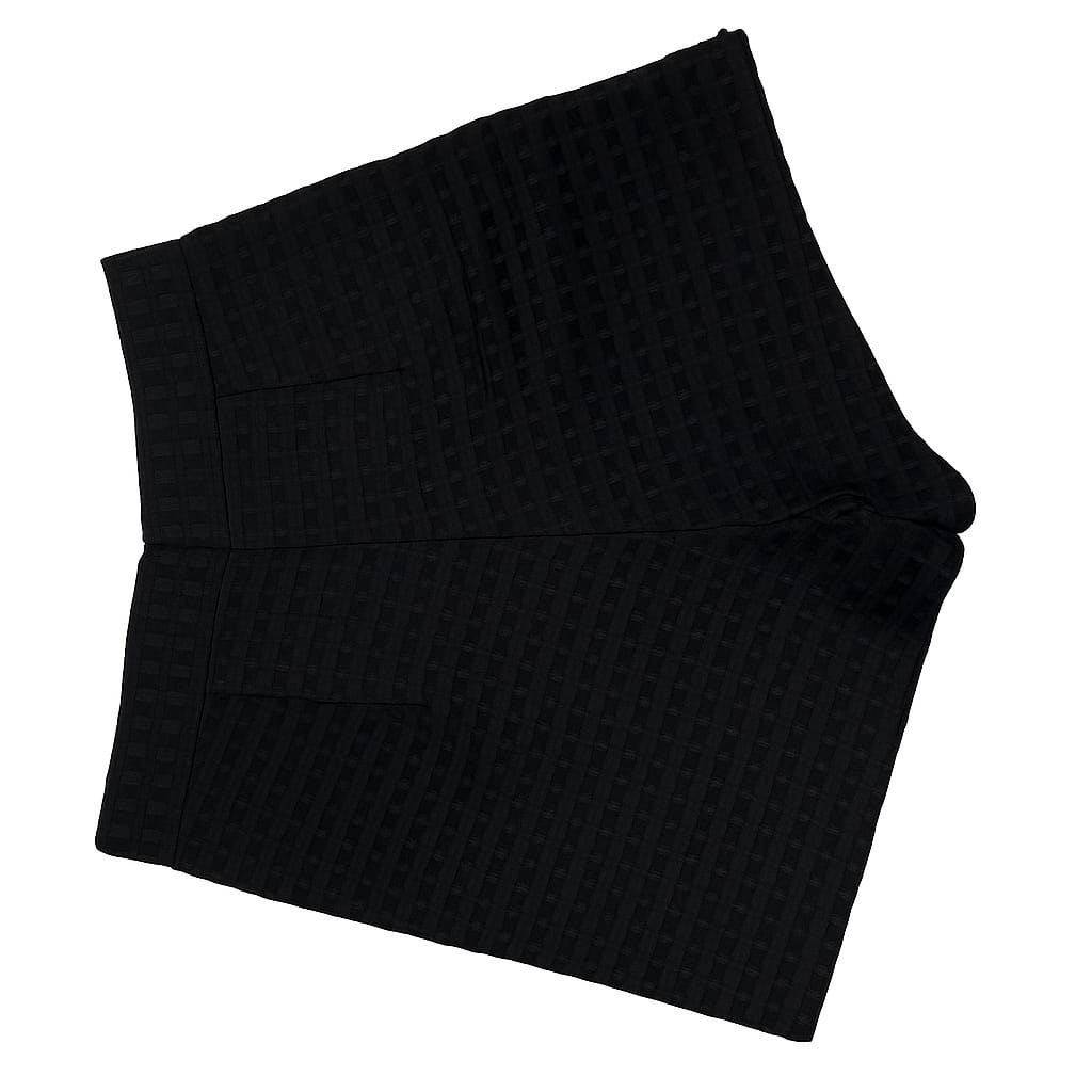 Chic Textured Black Shorts - Photo 2