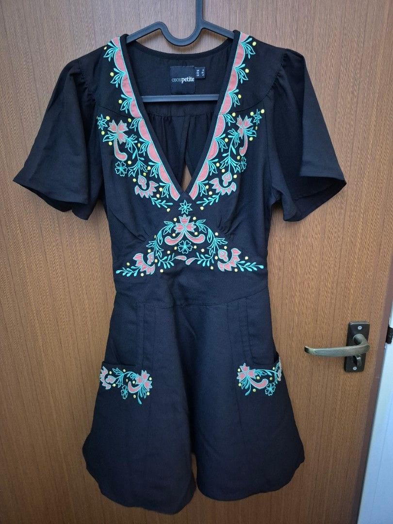 ASOS Petite Black Embroidered Dress - Size 2, Chic Vibes!