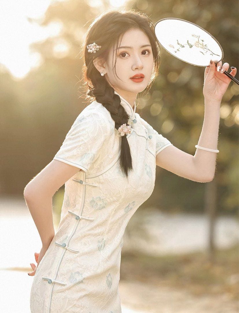 Improved Cheongsam Dress, Suitable for Everyday Wear, for Petite Individuals - Photo 4