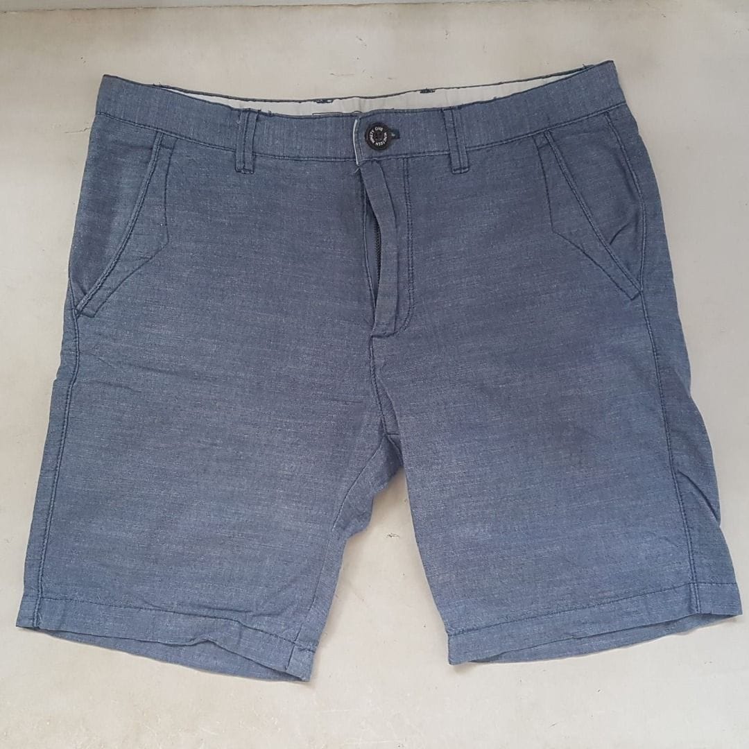 Chill Brunswick Blue Chino Shorts (Size 30) - Beach & Urban Vibes - Photo 2