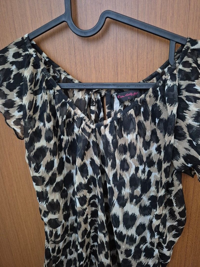 Miss Selfridge Chic Miss Selfridge Leopard Print Top - Photo 2
