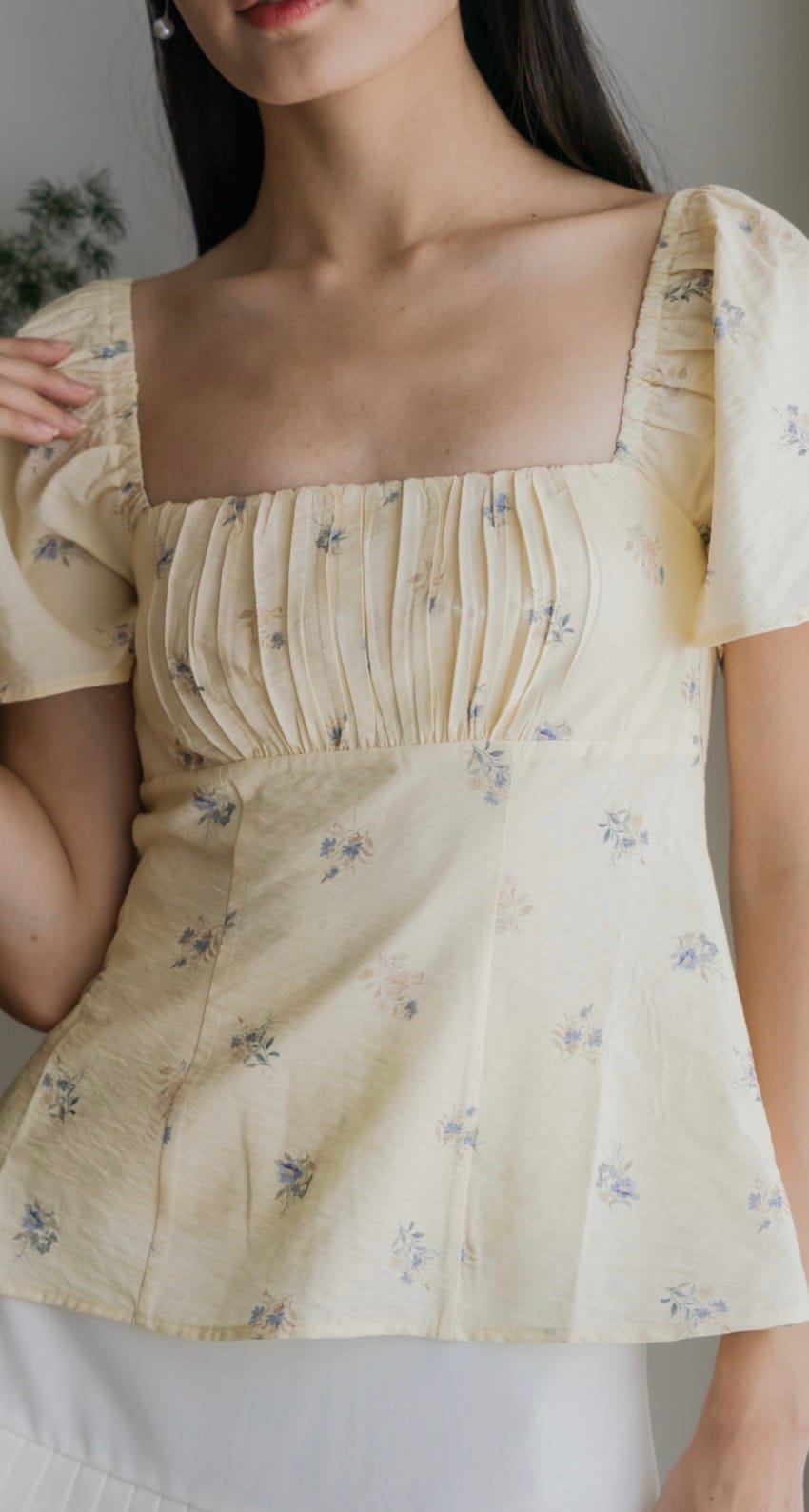 The Stage Walk Citrine Floral Prints Ruched Top - Photo 5