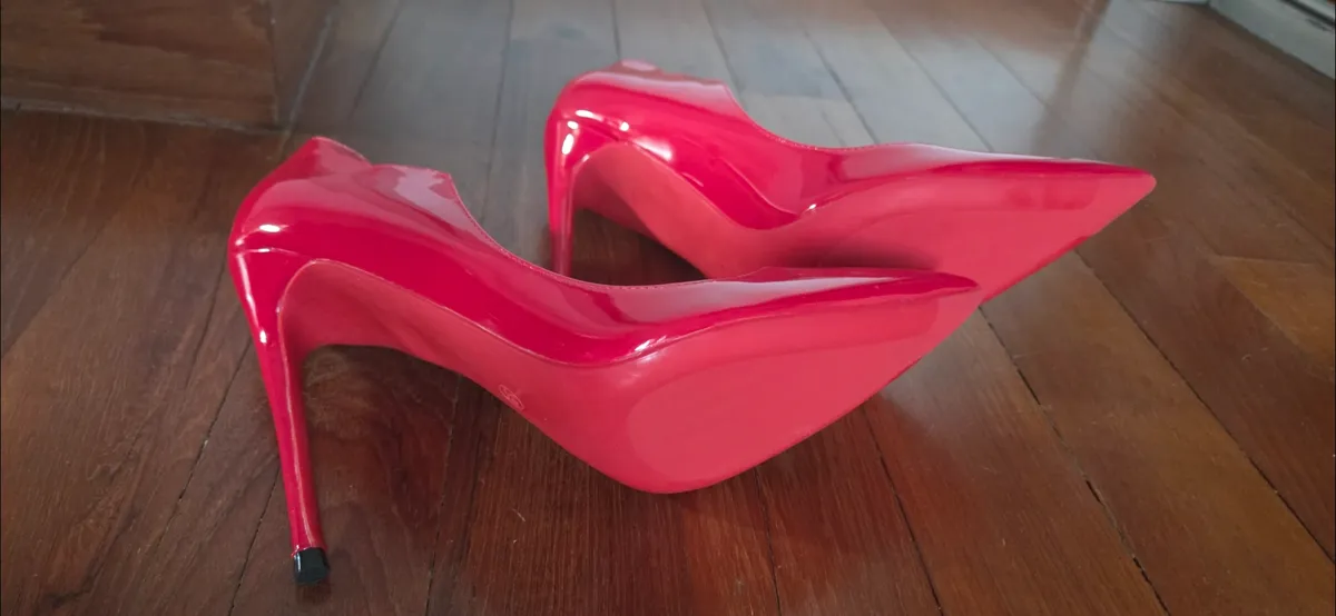 Fierce Red Stiletto Heels 12cm heels - Photo 2