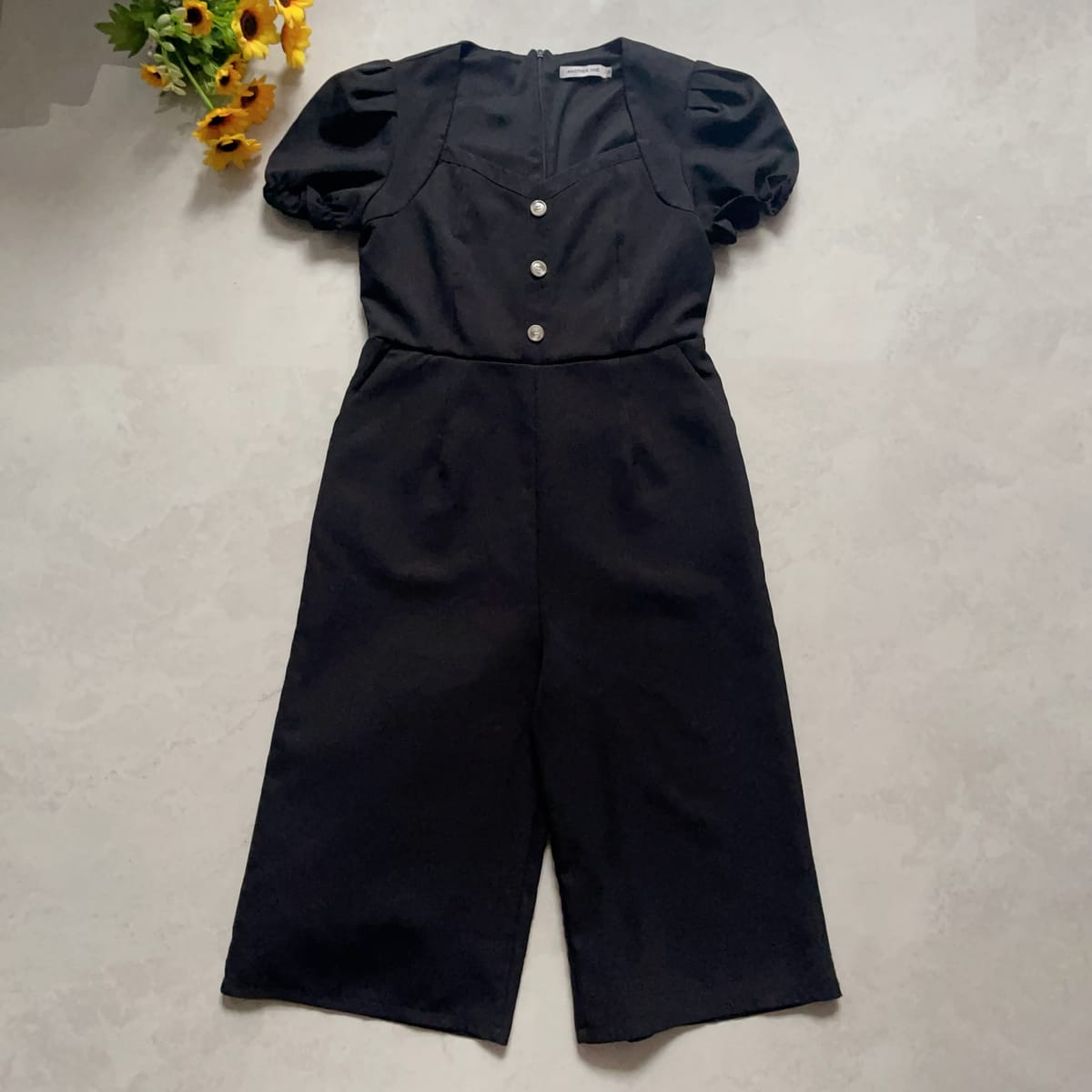 Chic Black Puff Sleeve Jumpsuit - Photo 2