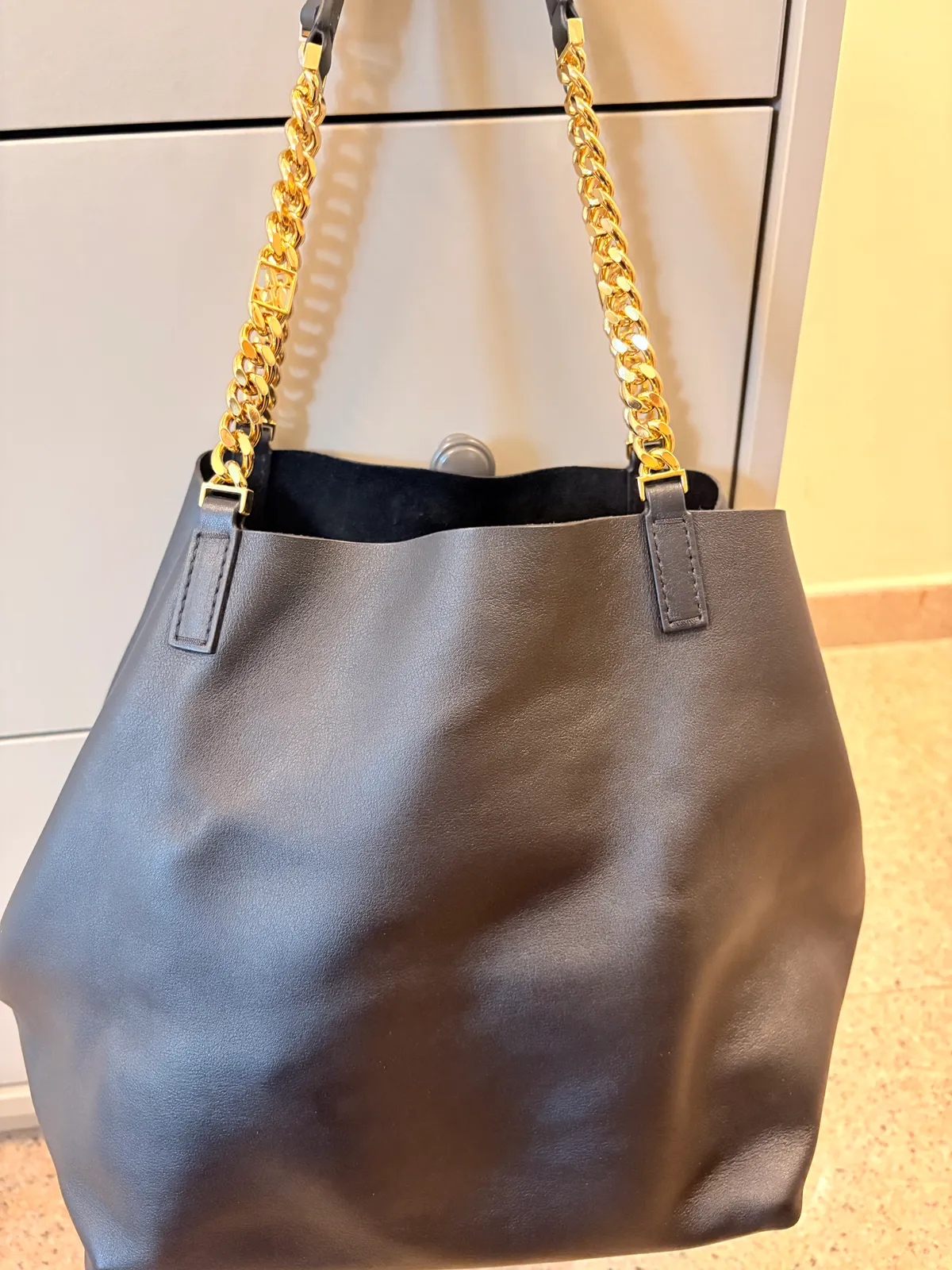 CH Carolina Herrera Matryoshka Chain M Medium Shoulder Bag - Photo 2