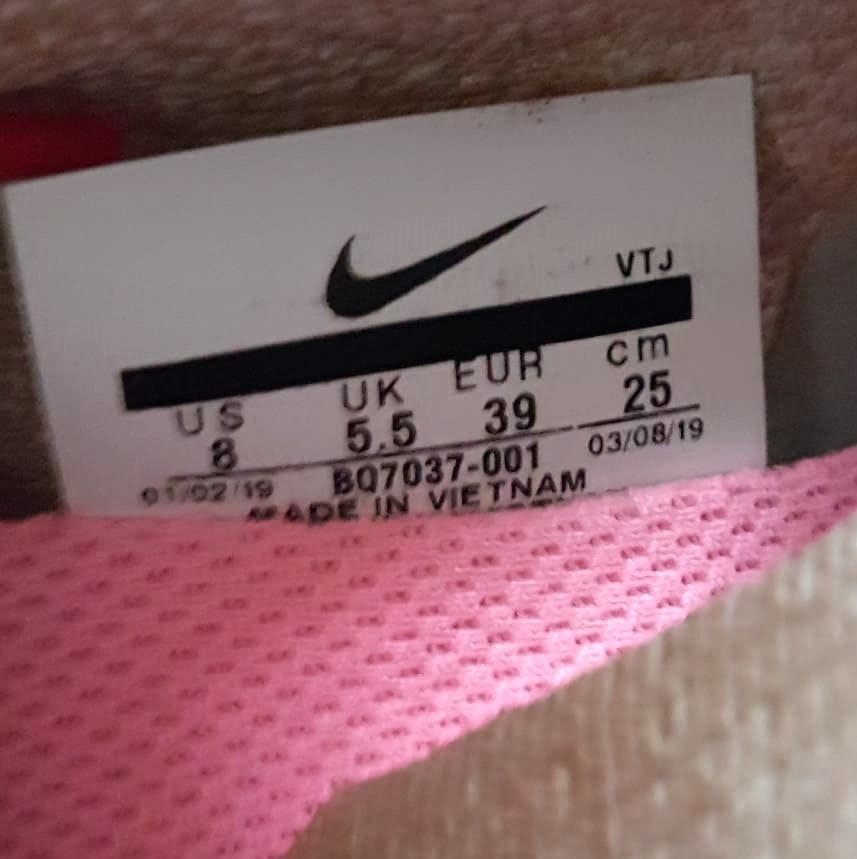 Nike Original Nike Air Vapor Max FLYKNIT 2 Sneakers, US 8, UK 5.5, EU 39, CM 25, Chinese New Year 2019, Cosmopolitan, NIKE Running Shoes, All American Classic, Sophistication, Urban Style, Timeless Appeal, Pop Culture, Cult Street Fashion - Photo 4