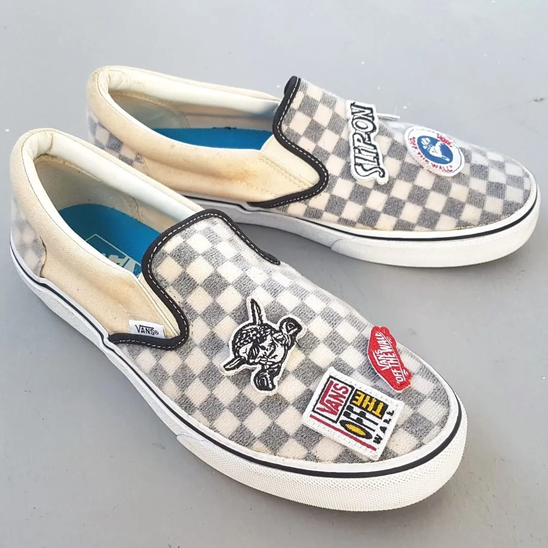 VANS Retro Vans Skate Slip-On x Skateistan Shoes, Ultra Cush Logo Patch Model, Cosmopolitan, Checkerboard & Patches Design, Classic Slip-On Mule, Sleek Sliders, US 9, EUR 43, CM 27.5, Pop Culture, Hip Hop, Rock Star, Cult Street Fashion, Old Skool - Photo 2