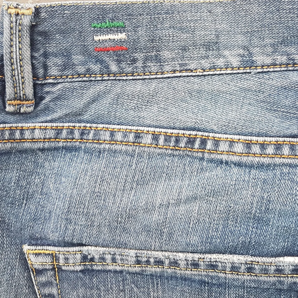 DIESEL Vintage Diesel Industry Denim Jeans, Original DIESEL Denim Shorts, Made in ITALY, Retro Selvedge Design, Cool W31 Bottoms, Cosmopolitan, Sophistication, Nostalgic Apparels, Timeless Appeal, Pop Culture, Hip Hop, Rock Star, Cult Street Fashion - Photo 8