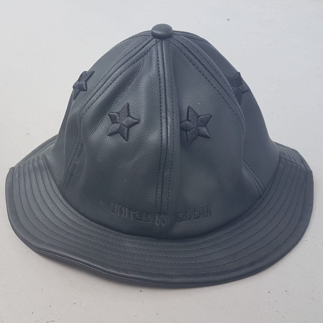 Luxury BOY LONDON Bucket Hat, UNITED KINGDOM, STAR Motif, Cool Black Leather Hat, Shadow Hat, Sleek Model, Urban Style, Sophistication, Timeless Appeal, Hip Hop, Rock Star, Sporty Top, Sailing, Boat, Yacht, Racing, Road Trip, Summer Holiday, Pop Culture