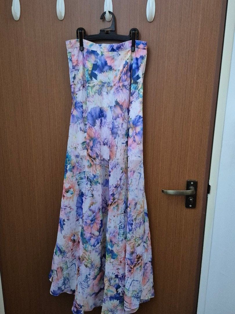 Forever NEW Forever NEW Floral Print Skirt - XS/Size 6 🌸 - Photo 4