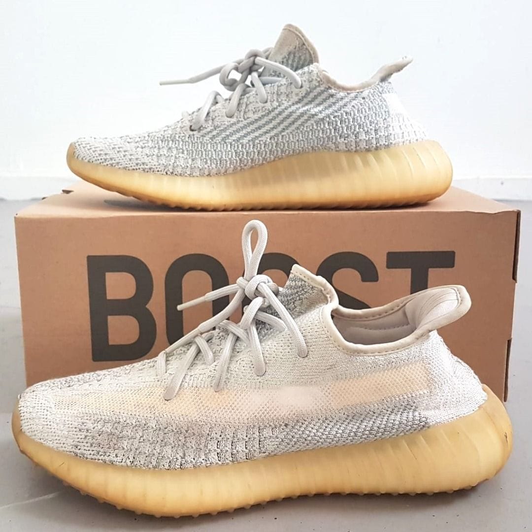 Adidas Yeezy Boost 350 V2 Sneakers - Photo 2