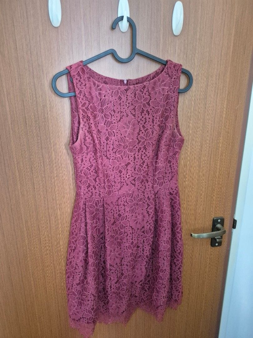Fayth Maroon Lace Dress - Classy & Perfect for a Night Out