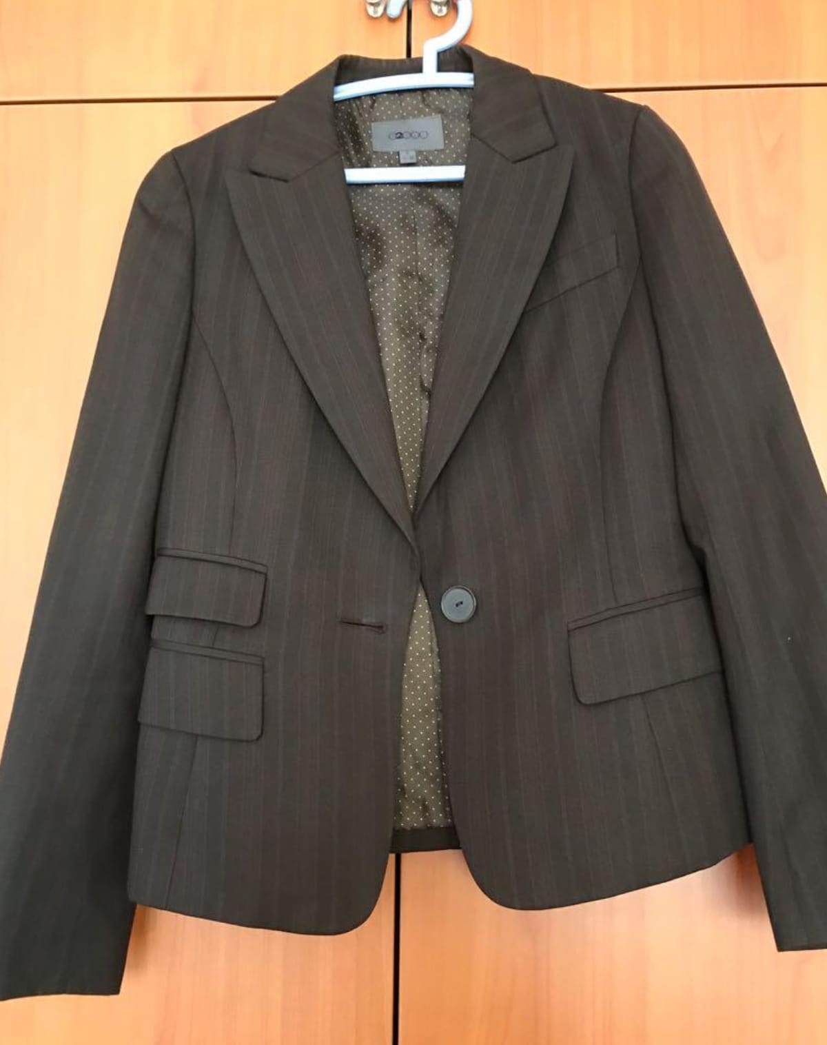 Chic Brown Pinstripe Blazer - G2000