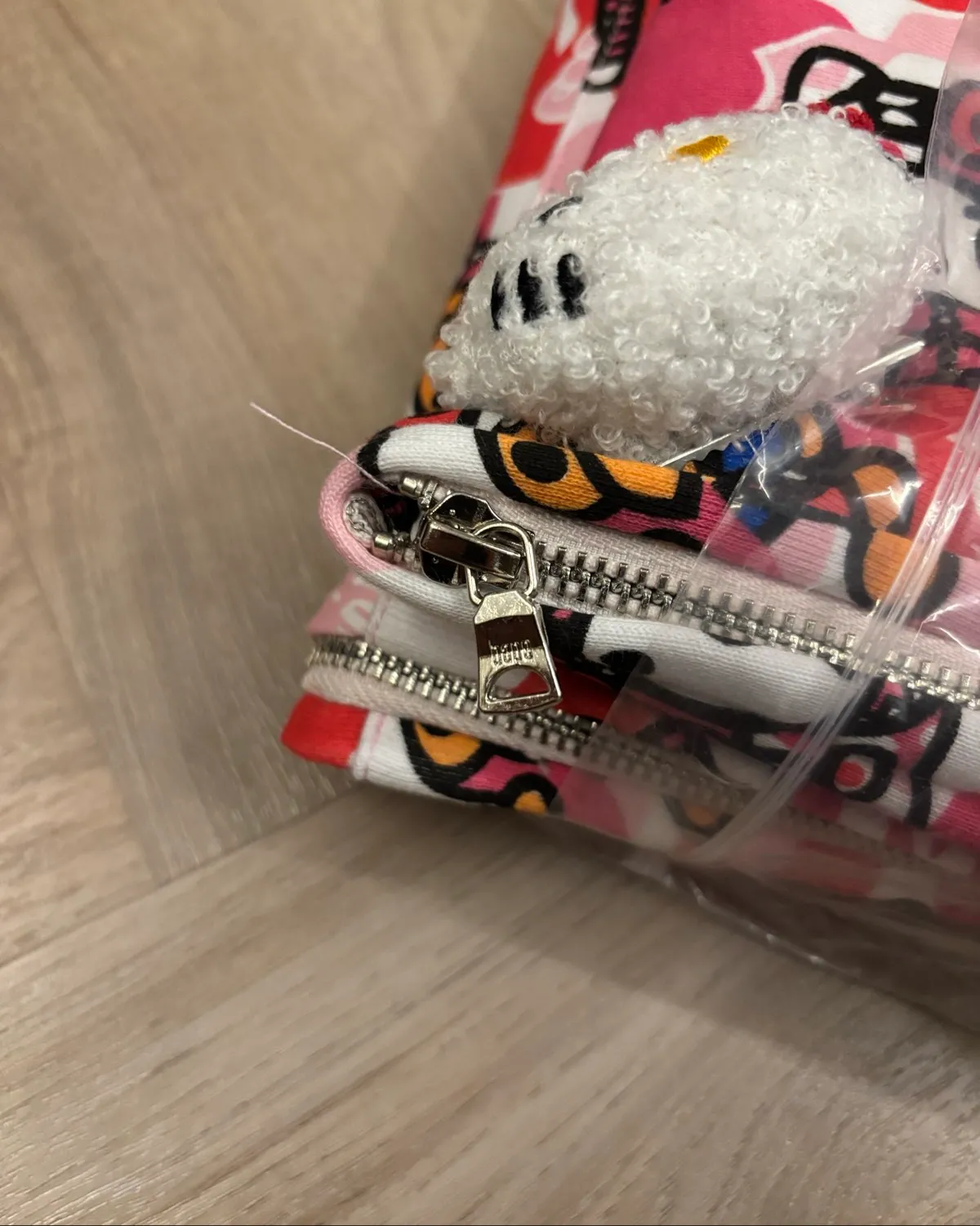 A Bathing Ape 2015 BAPE x Hello Kitty Pink Camo Shark Hoodie (vintage, deadstock) - Photo 8