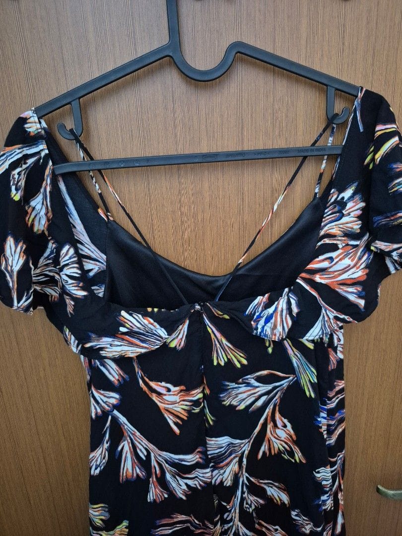 Love Bonito Love Bonito Black Floral Dress - Size S 💐✨ - Photo 3