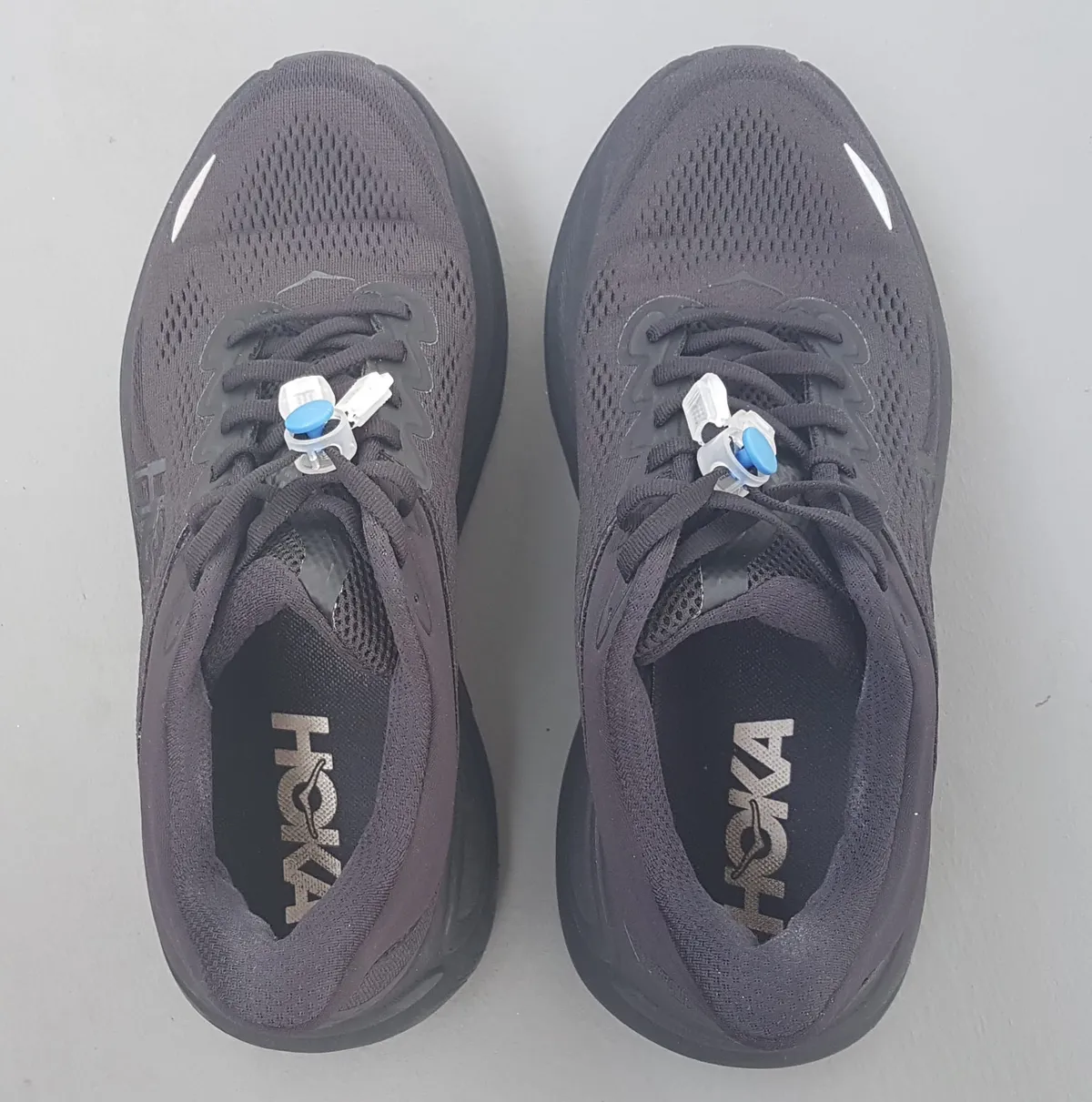 HOKA Original HOKA Running Shoes, BONDI 9 Wide Model, Cool Triple Black Colorway Sneakers, RETAIL $269, Cosmopolitan, HOKA ONE ONE from France, US 9.2E, UK 8.5, EUR 42 2/3, JP 27, Timeless Appeal, Urban Style, Sophistication, Streetwise, Everyday Shoes - Photo 7
