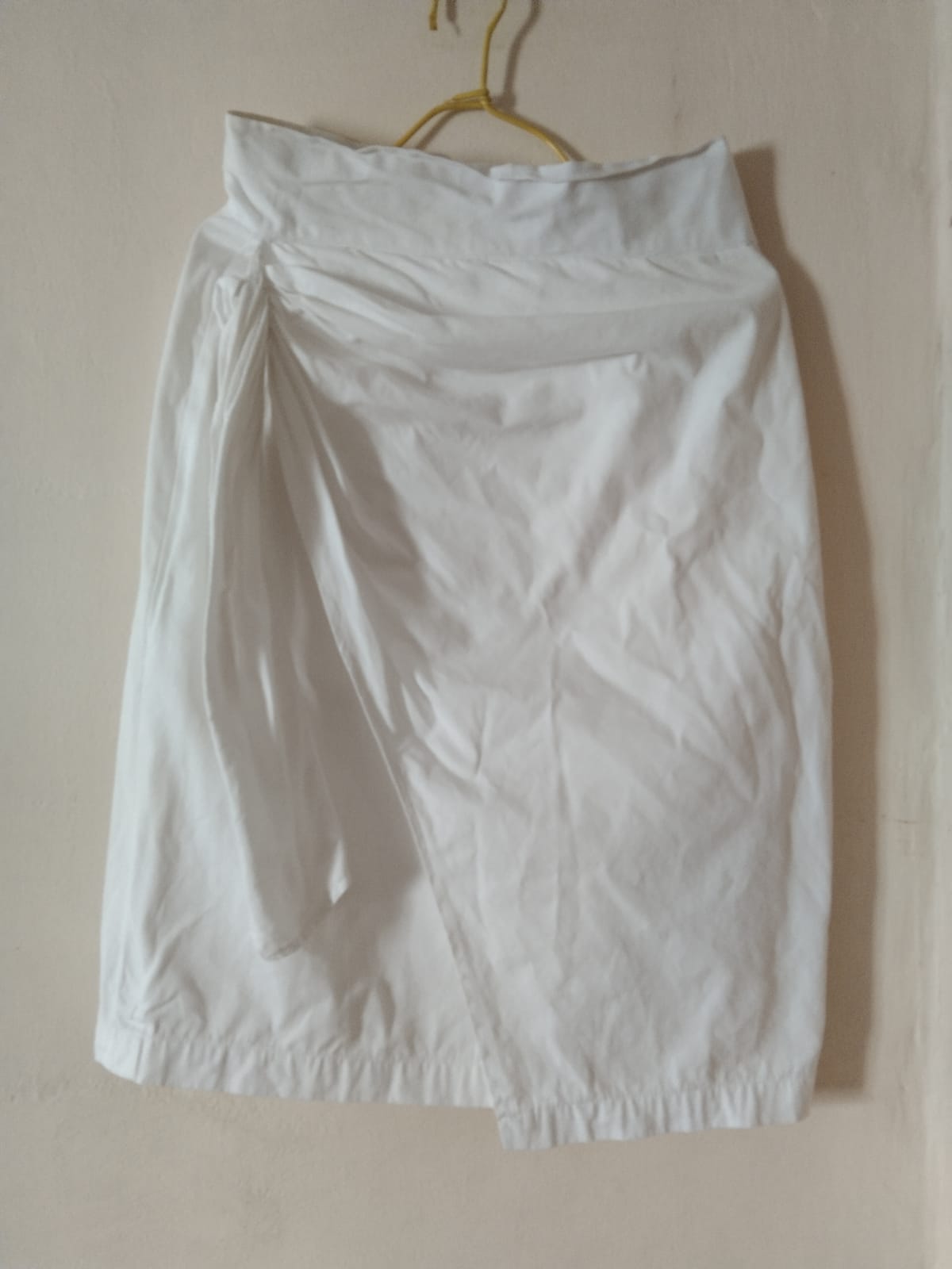 Chic White Wrap Skirt