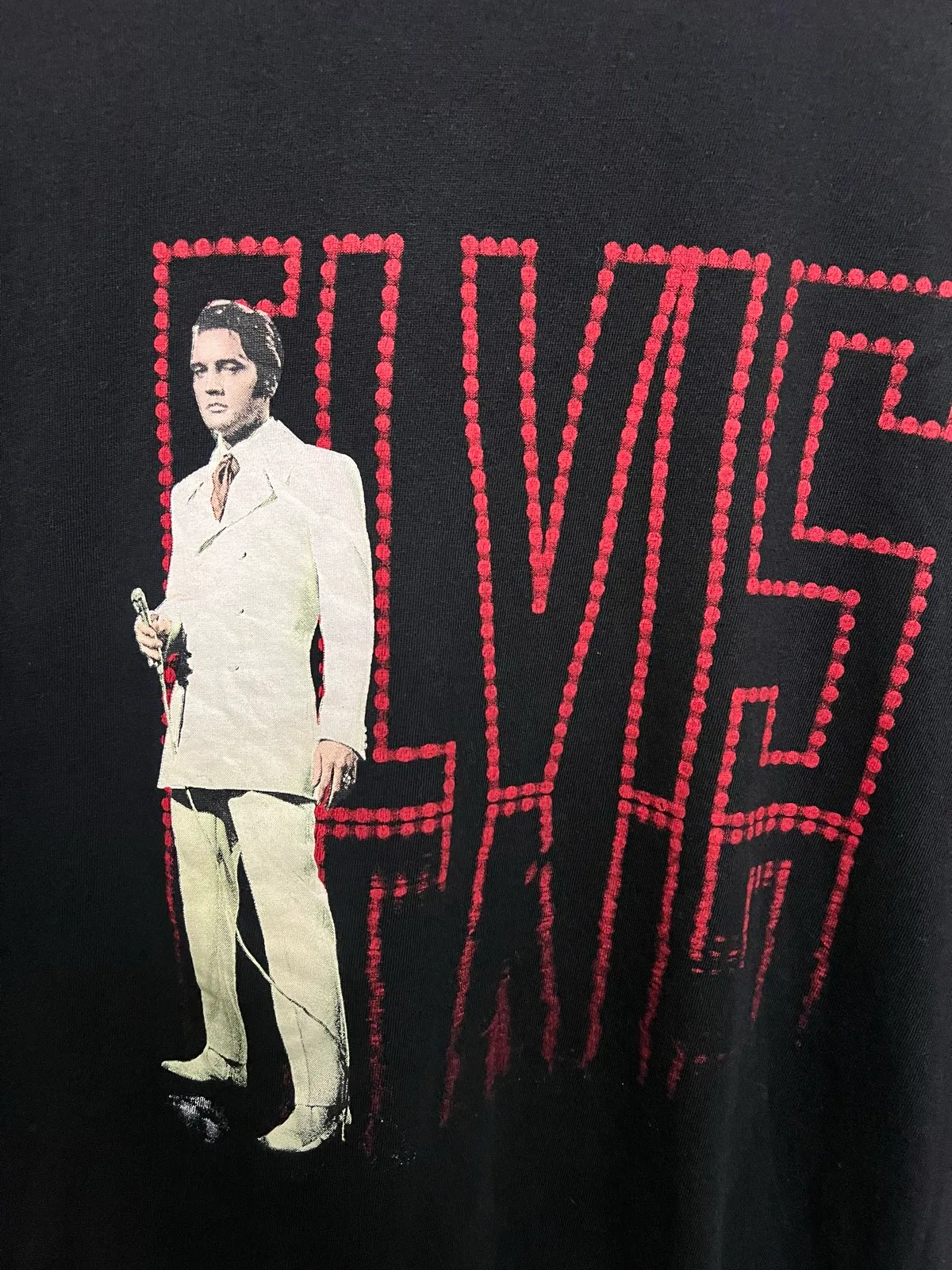 2021 Elvis Graphic Tee - Photo 2