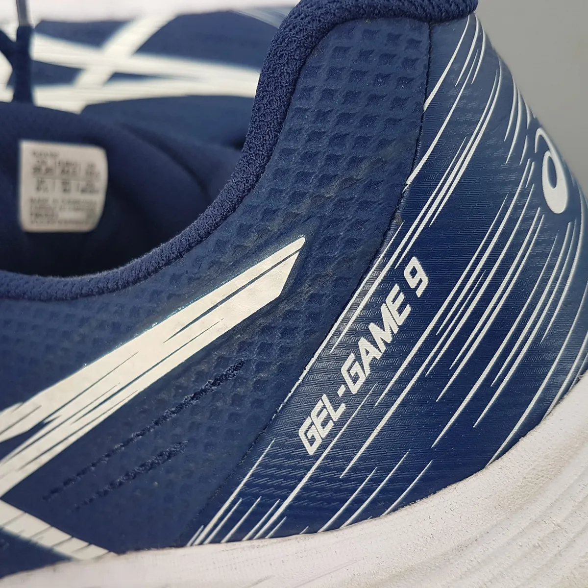 ASICS Original ASICS Designer Shoes, GEL-GAME 9 Blue & White Model, UK 9.5, US 10.5, EUR 44.5, CM 28.25, Tennis, Gym, Court Sneakers, Cosmopolitan, Roadster, Sophistication, Streetwise, Urban Style, Pop Culture, Cult Street Fashion, Everyday Shoes - Photo 4