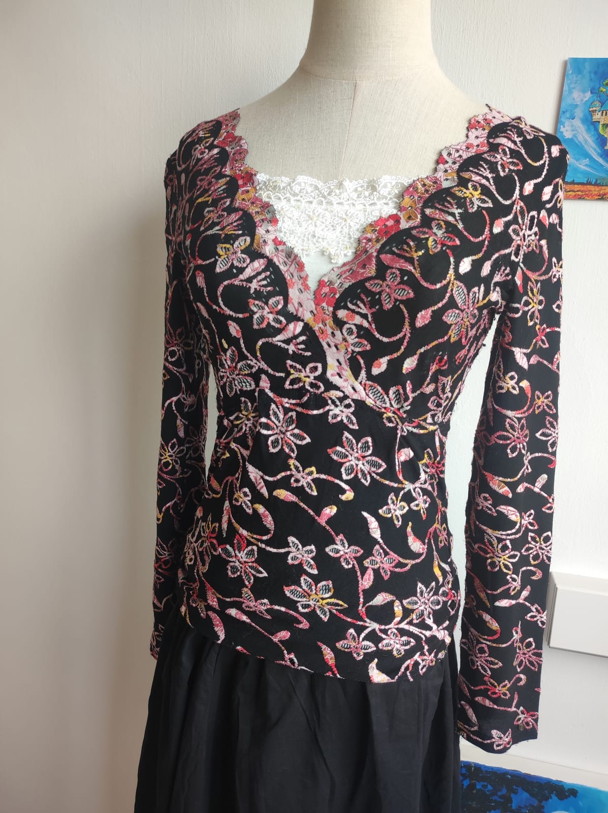 Black Floral Embroidered V-Neck Long Sleeve Top - Photo 3