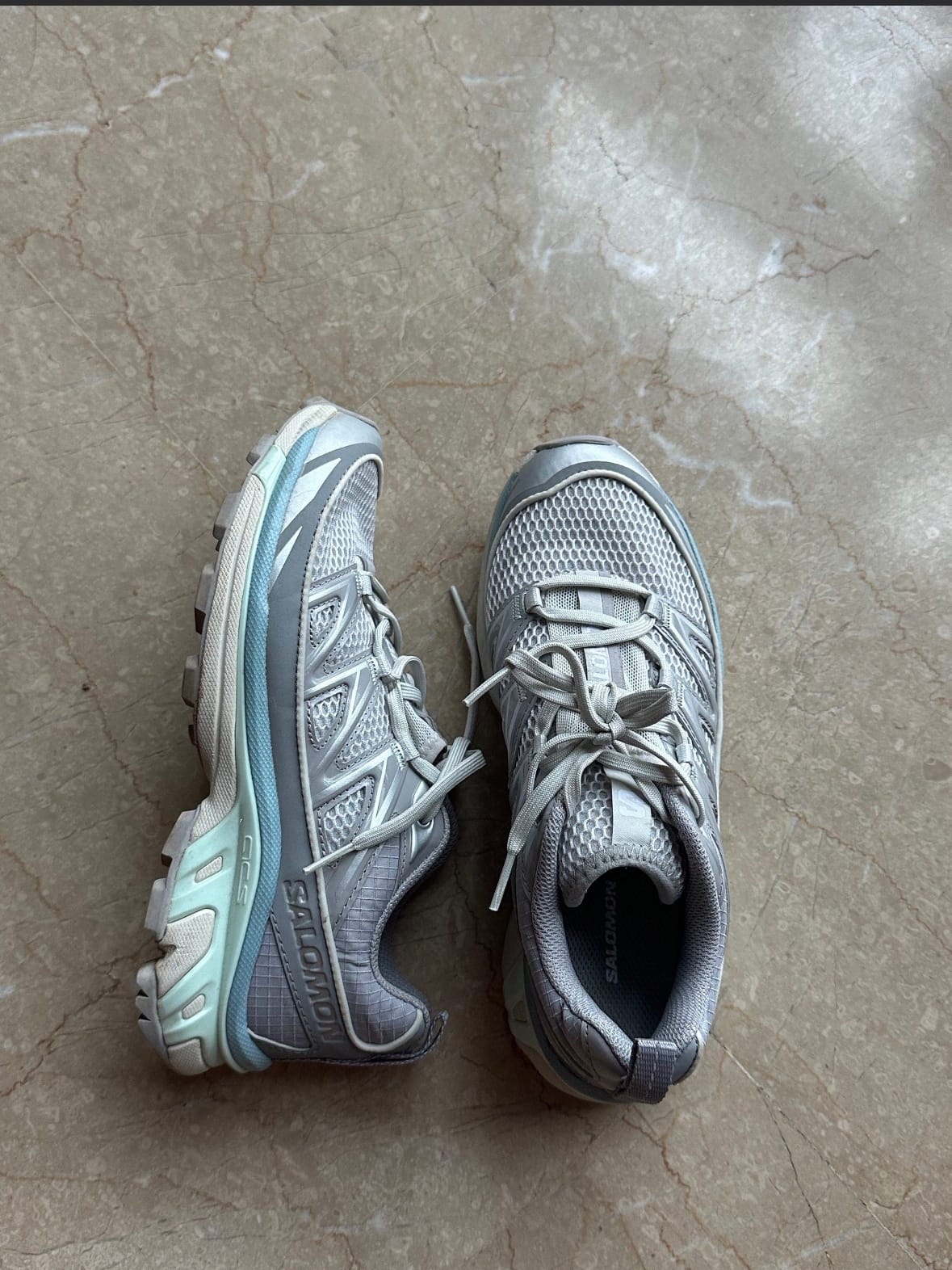 Salomon XT-6 Trainers – Silver & Blue (UK 5)