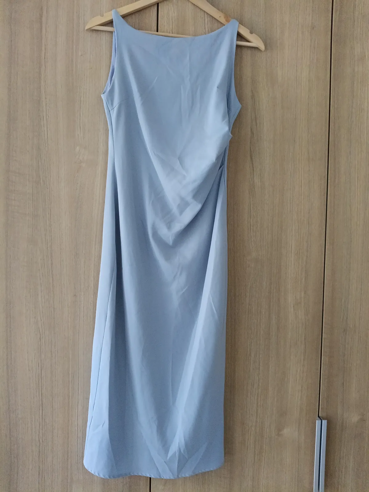 Nil Elegant Sky Blue Midi Dress