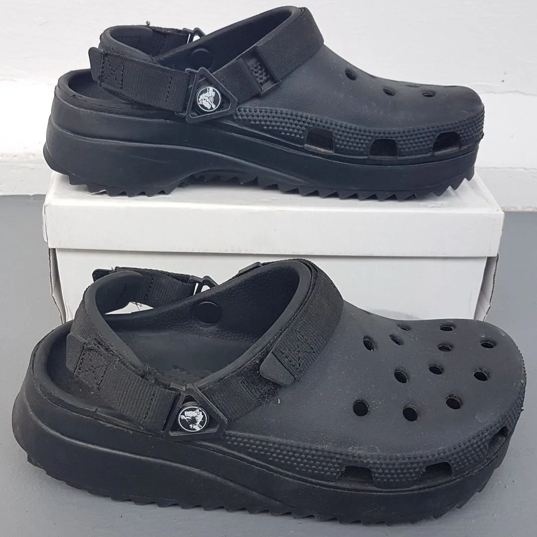 CROCS Crocs Classic Hiker Clogs, US 7, UK 6, EUR 40, Black Crocs Echo Clogs Sandals, Cosmopolitan, Adjustable Strap, Casual Sliders, Cool Slip-on, Everyday Shoes, Timeless Appeal, Urban Style, Sophistication, Pop Culture, Cult Street Fashion, Active Lifestyle - Photo 3