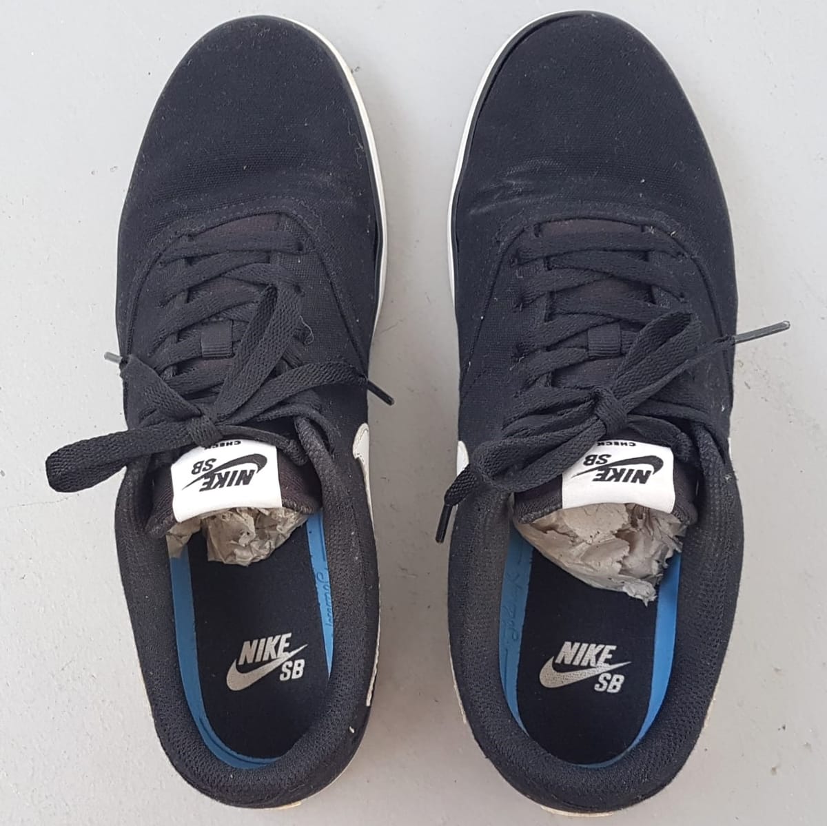 Nike Original NIKE DUNK SB Check Sneakers, US 9.5, UK 8.5, EU 43, CM 27.5, Continental, Solar Soft Black Shoes, White NIKE Logo, Cosmopolitan, Sleek Design, Urban Style, Streetwise, Sophistication, Cult Street Fashion, Roadster, Stunt, Skate, Surf - Photo 7