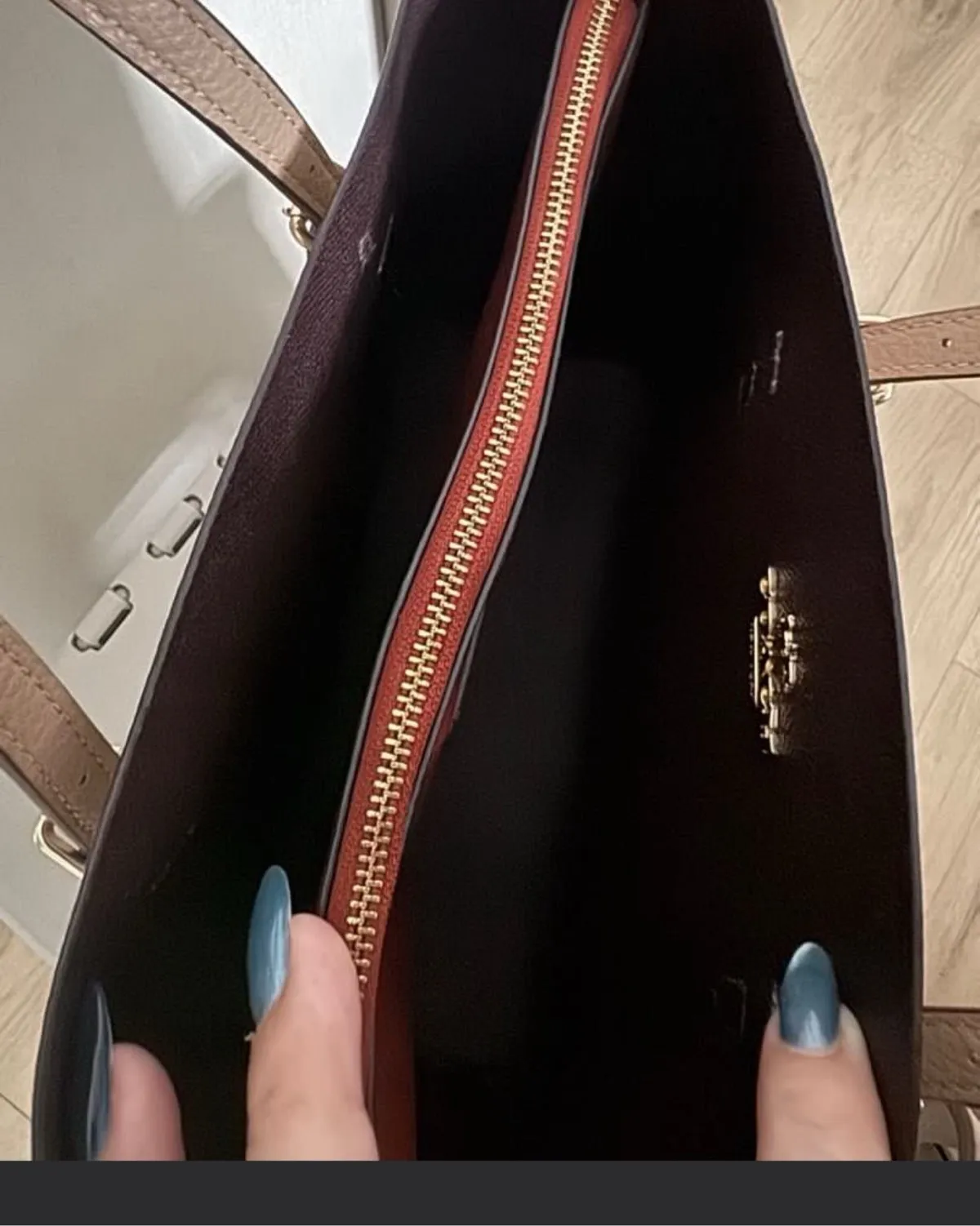 Coach Coach Pebble Leather Tote Bag - Photo 4