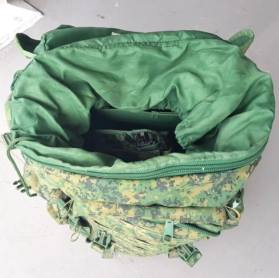 CAMO Retro Camouflage Field Pack with N Frame, Gore-Tex Design, CAMO Rucksack, Travel Pack, Backpack, Haversack, Heavy Duty, Full Pack, Adventure Gear, Hiking, Trekking, Backpacker, Field Training, Road Trip, Weekender - Photo 4