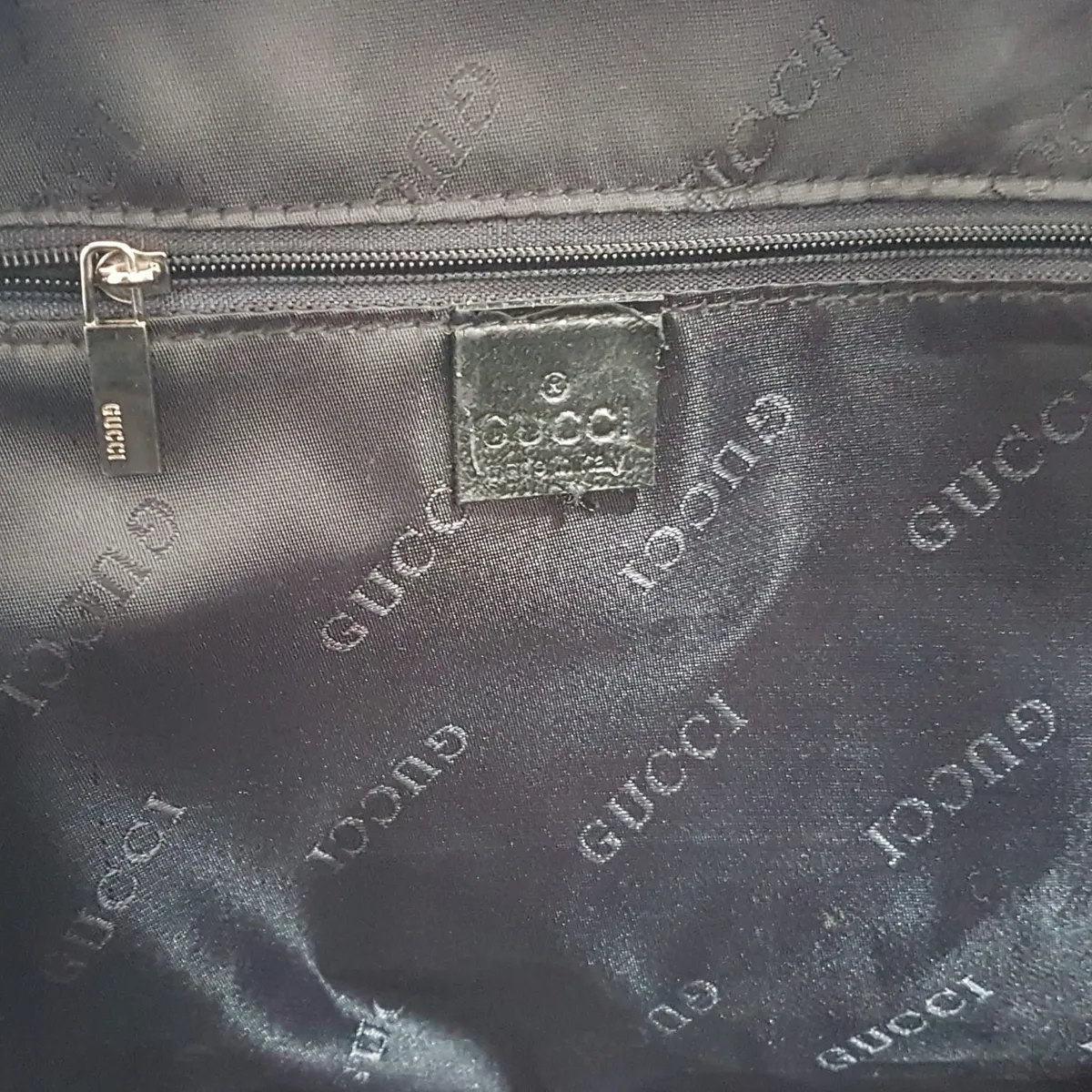 Gucci Retro GUCCI Aviatrix Boston Bag, ITALY, Gucci GG Monogram, Brown & Beige, Gucci Crest Enclosure, Cosmopolitan, Tote, Duffle, Haute Couture, Luxury Bag, Urban Style, Pop Culture, Sophistication, Timeless Appeal, Cult Street Fashion, Everyday Handbag, - Photo 8