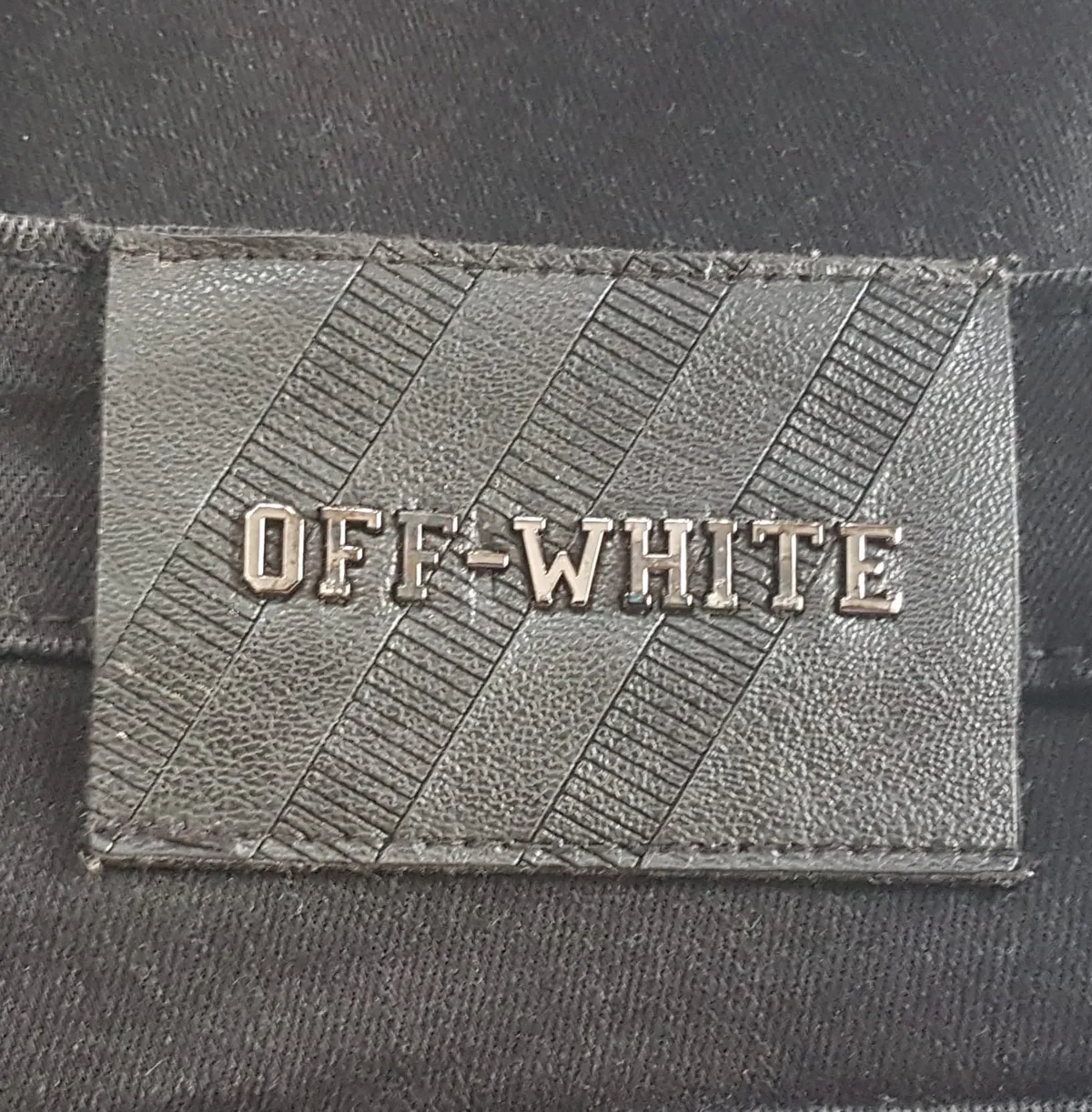 Off-White Retro OFF-WHITE Denim Jeans, Size 32 SUPREME x Off-White Black Pants, Bootcut Jeans, Stretchable Bottoms, Cosmopolitan, ITALIAN Designer Wear, Sophistication, Nostalgic Appeal, Vintage Trousers, Work or Play, Luxury Living, Cult Street Fashion - Photo 6