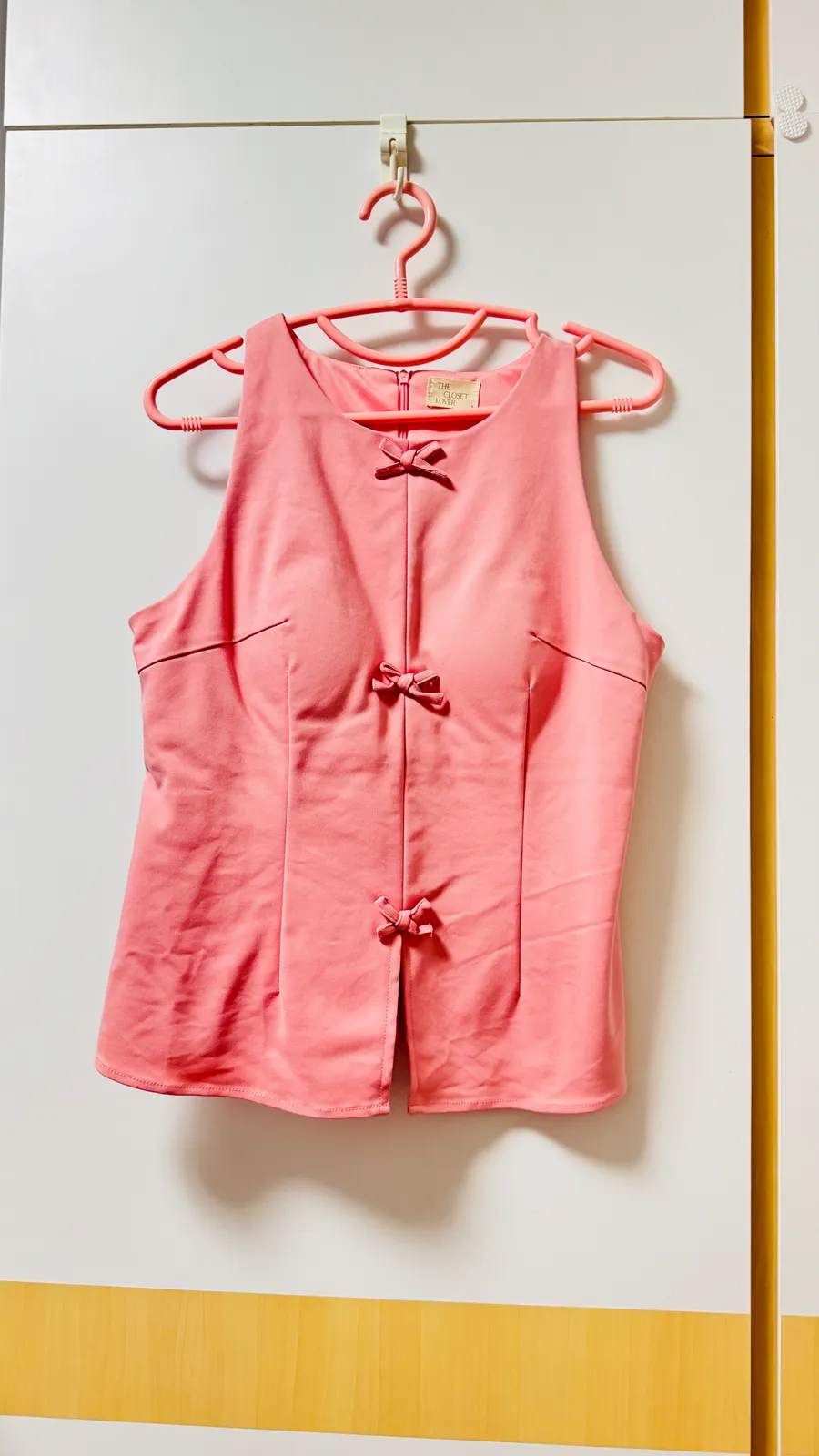 The Closet Lover Chic Pink Sleeveless Top with Cute Bow Details 🌸 - Photo 3