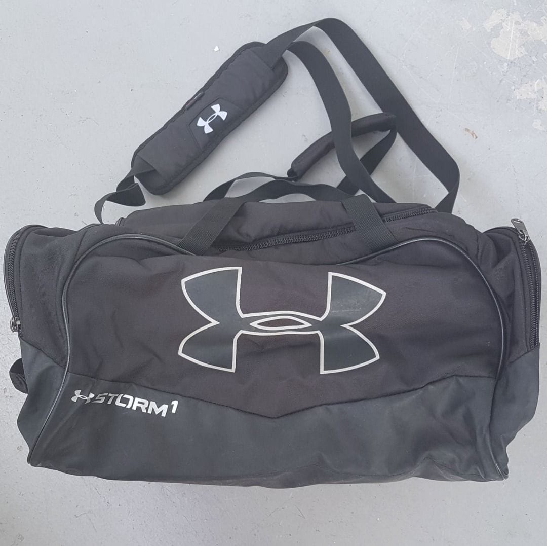 Under armour Original UNDER ARMOUR Duffel Bag, UA STORM 1 Model, USA, Undeniable 2.0, Travel Pack, Cosmopolitan, Spacious Luggage Bag, RETAIL $146, Sophistication, Urban Style, Sporty, Streetwise, Roadster, Timeless Appeal, Pop Culture, Cult Street Fashion - Photo 3