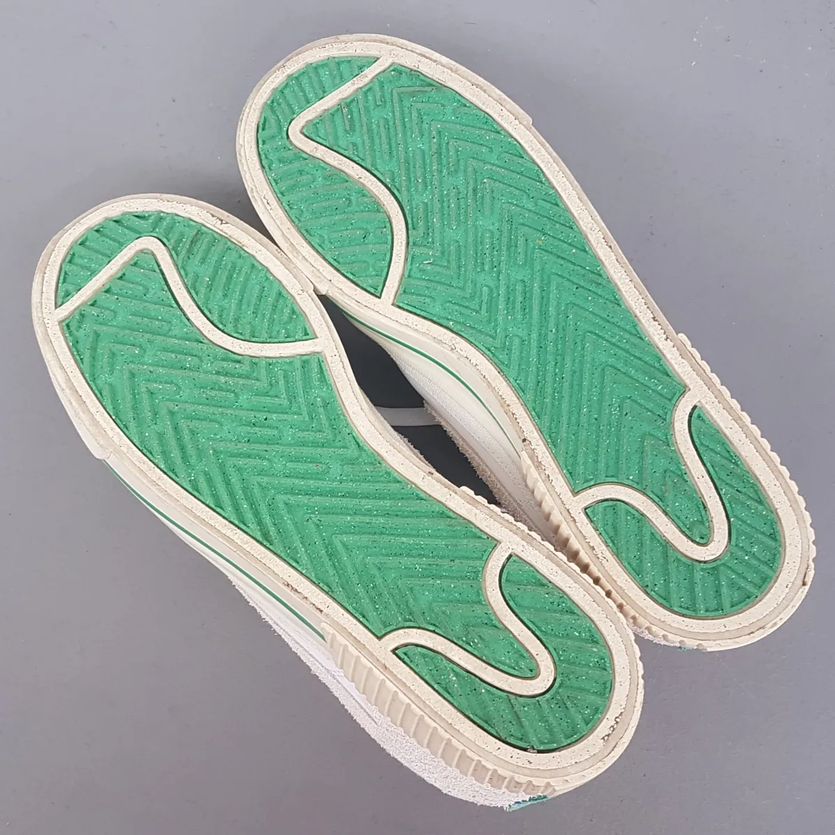 Nike Original NIKE COURT LEGACY LIFT Sneakers, US 9.5, UK 7, EUR 41, CM 26.5, Cosmopolitan, Cool White & Stadium Green Colorway, Sleek Designer Shoes, Cult Street Fashion, Sophistication, Roadster, Pop Culture, Timeless Appeal, Pop Culture, Everyday Runway - Photo 4