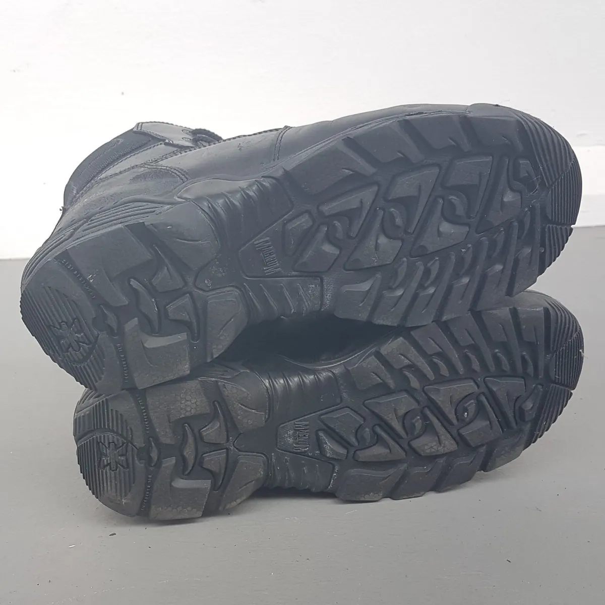 MAGNUM Retro MAGNUM 2020 Combat Zipper Boots, STEALTH Force 6.0 Wide, Tactical Boots, US 10, UK 9, EUR 43, Waterproof, High Top Safety Boots, Black Leather Shoes, Better Foot Protection, All Terrains Training, Hiking, Trekking, Traveler, Backpackers - Photo 9