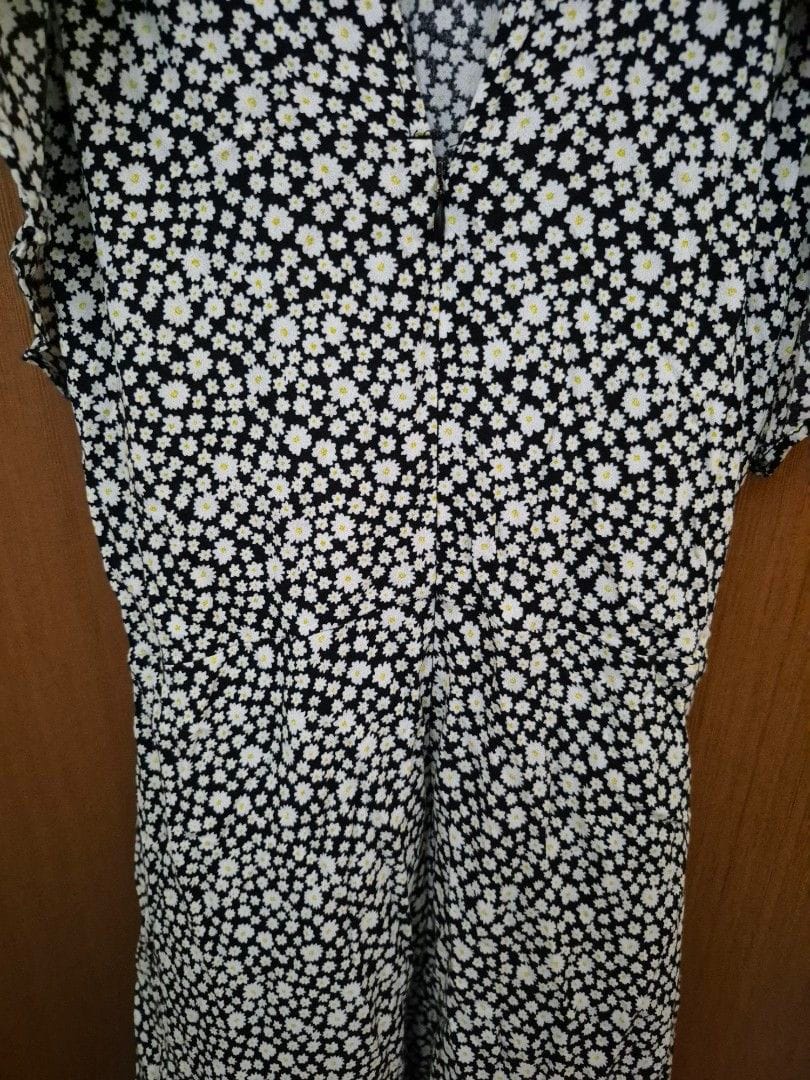 Zara Zara XS Floral Halter Dress - Sweet & Chic - Photo 2
