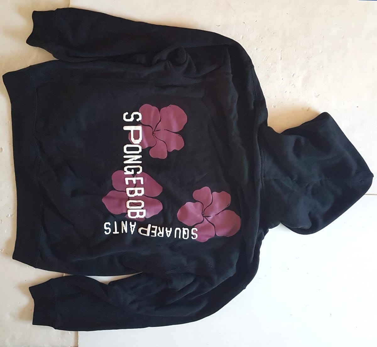 Uniqlo Original UNIQLO SpongeBob SquarePants Hoody Pullover, Black Sweater, Cosmopolitan, Hooded Jumper, Cool Outerwear, Sleek Designer Hoodie, Warm Jacket, Cactus Plant Flea Market Model, Sophistication, Streetwise, Timeless Appeal, Urban Style, Pop Culture - Photo 7