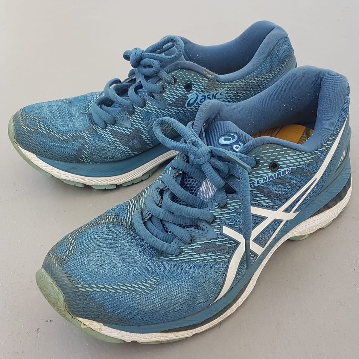 ASICS Original Asics Gel-Nimbus 20 Running Shoes, ASICS Designer Sneakers, JAPAN, Cosmopolitan, Roadster, Size US 6.5, EUR 37.5, CM 23.5, Sleek Blue & White Design, Streetwise, Sophistication, Urban Style, Pop Culture, Cult Street Fashion - Photo 7