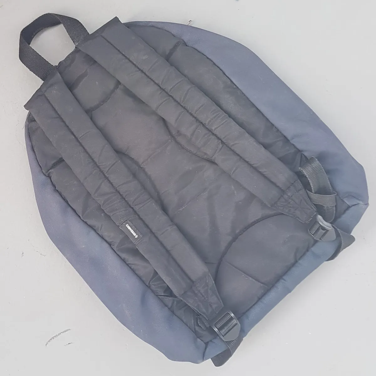 CONVERSE Classic CONVERSE Backpack, Navy Blue Haversack, All Star Circular Logo, Original CONVERSE Rucksack, Cosmopolitan, Urban Style, Sophistication, Travel Pack, Outdoor Gear, Backpacker, Streetwise, Pop Culture, Active Lifestyle - Photo 7