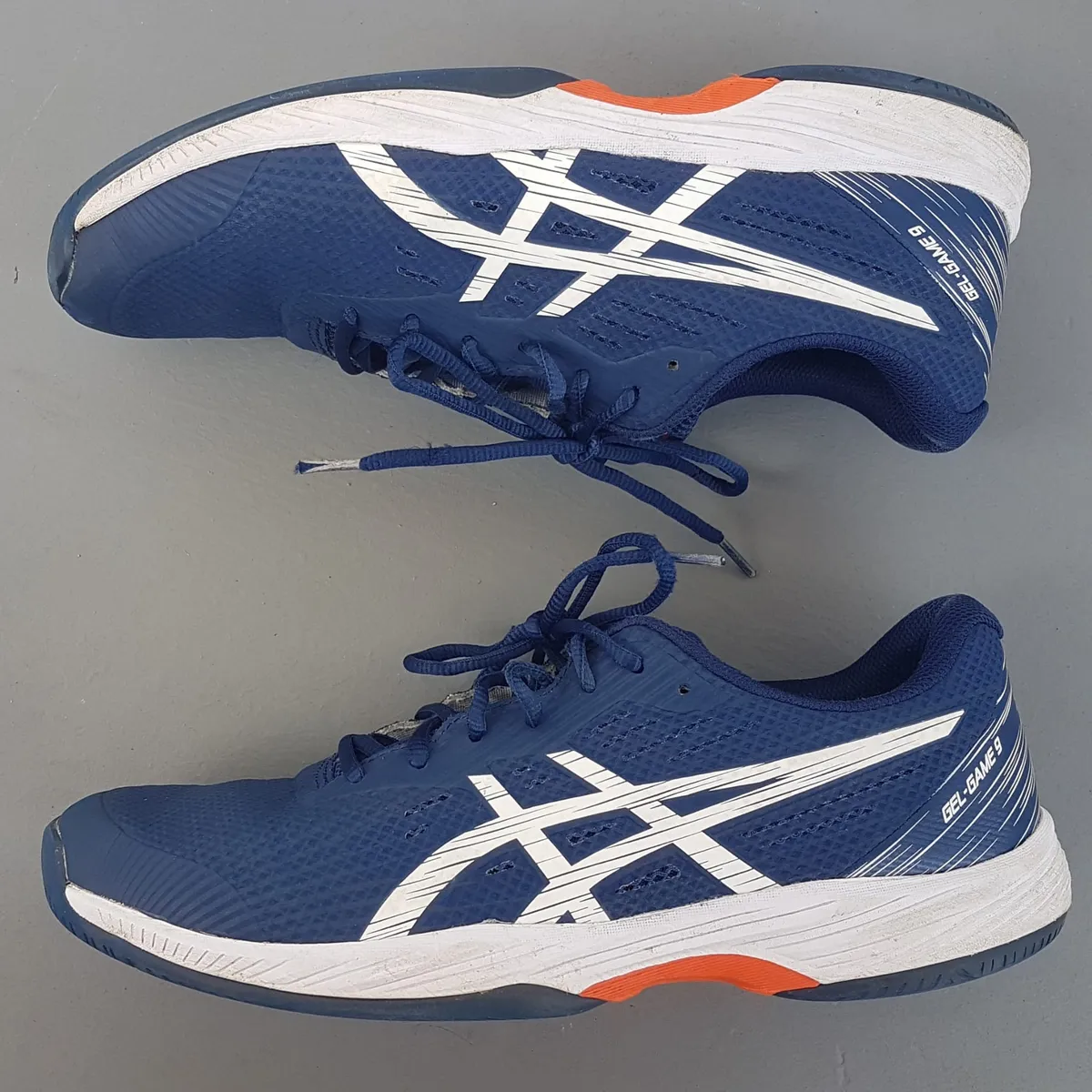 ASICS Original ASICS Designer Shoes, GEL-GAME 9 Blue & White Model, UK 9.5, US 10.5, EUR 44.5, CM 28.25, Tennis, Gym, Court Sneakers, Cosmopolitan, Roadster, Sophistication, Streetwise, Urban Style, Pop Culture, Cult Street Fashion, Everyday Shoes - Photo 7