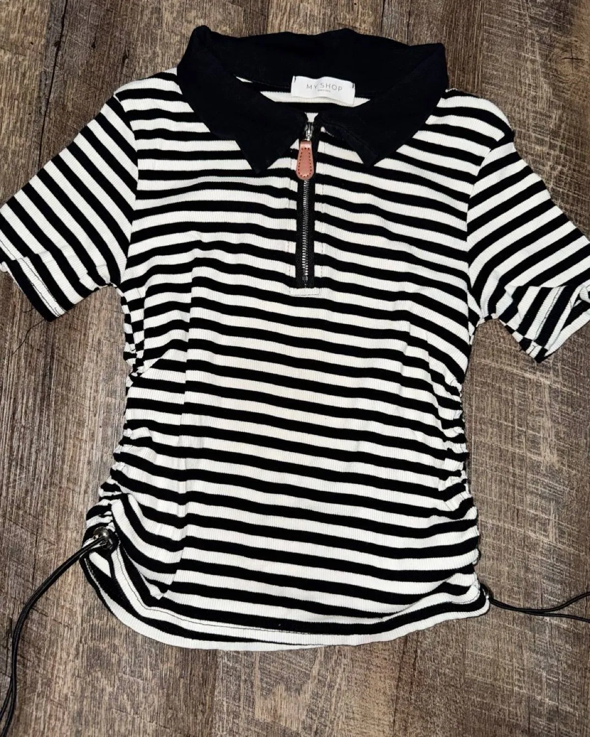 Black and White Stripped Zip Top